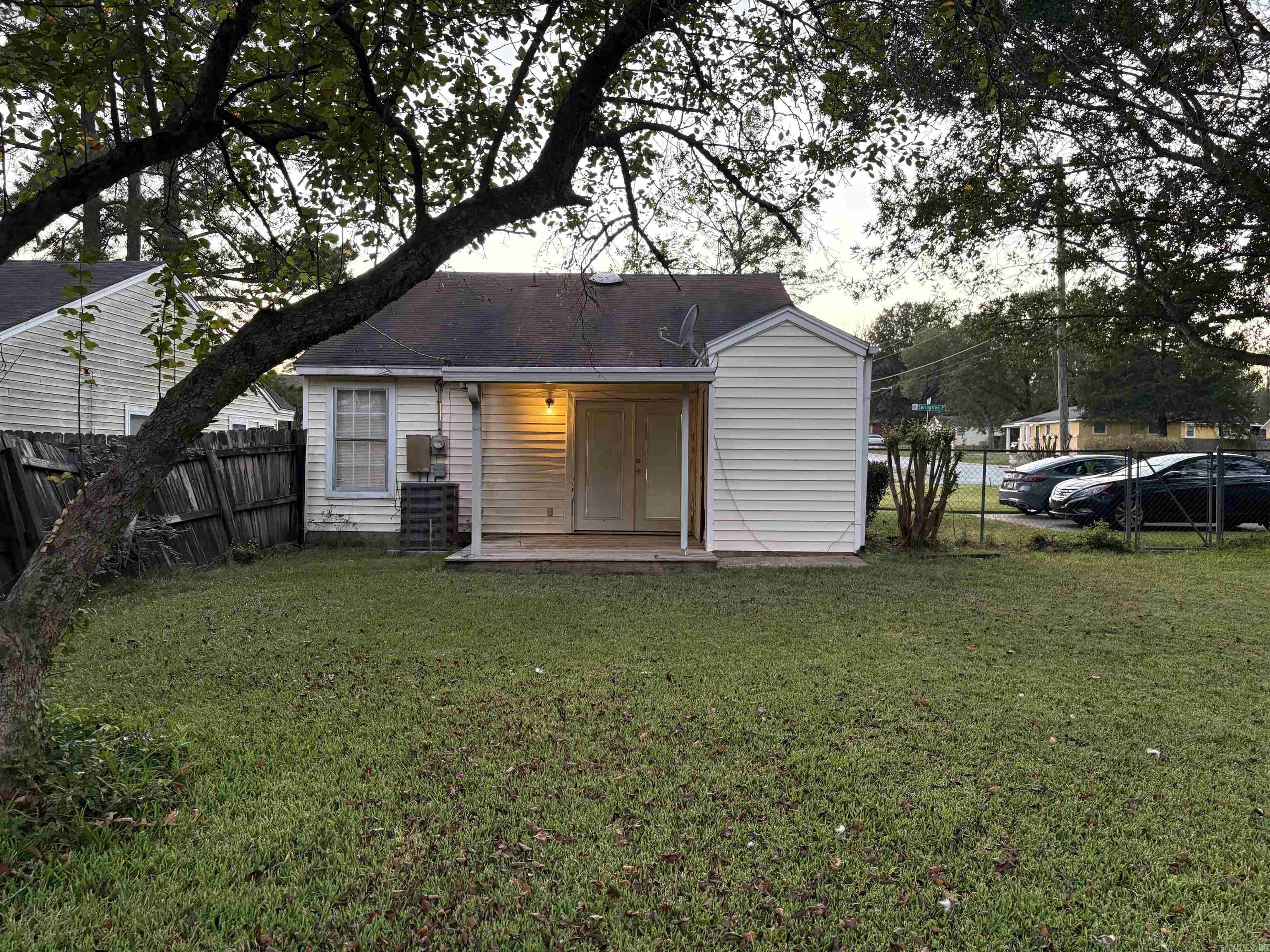 SPRINGTREE VILLAGE - Residential