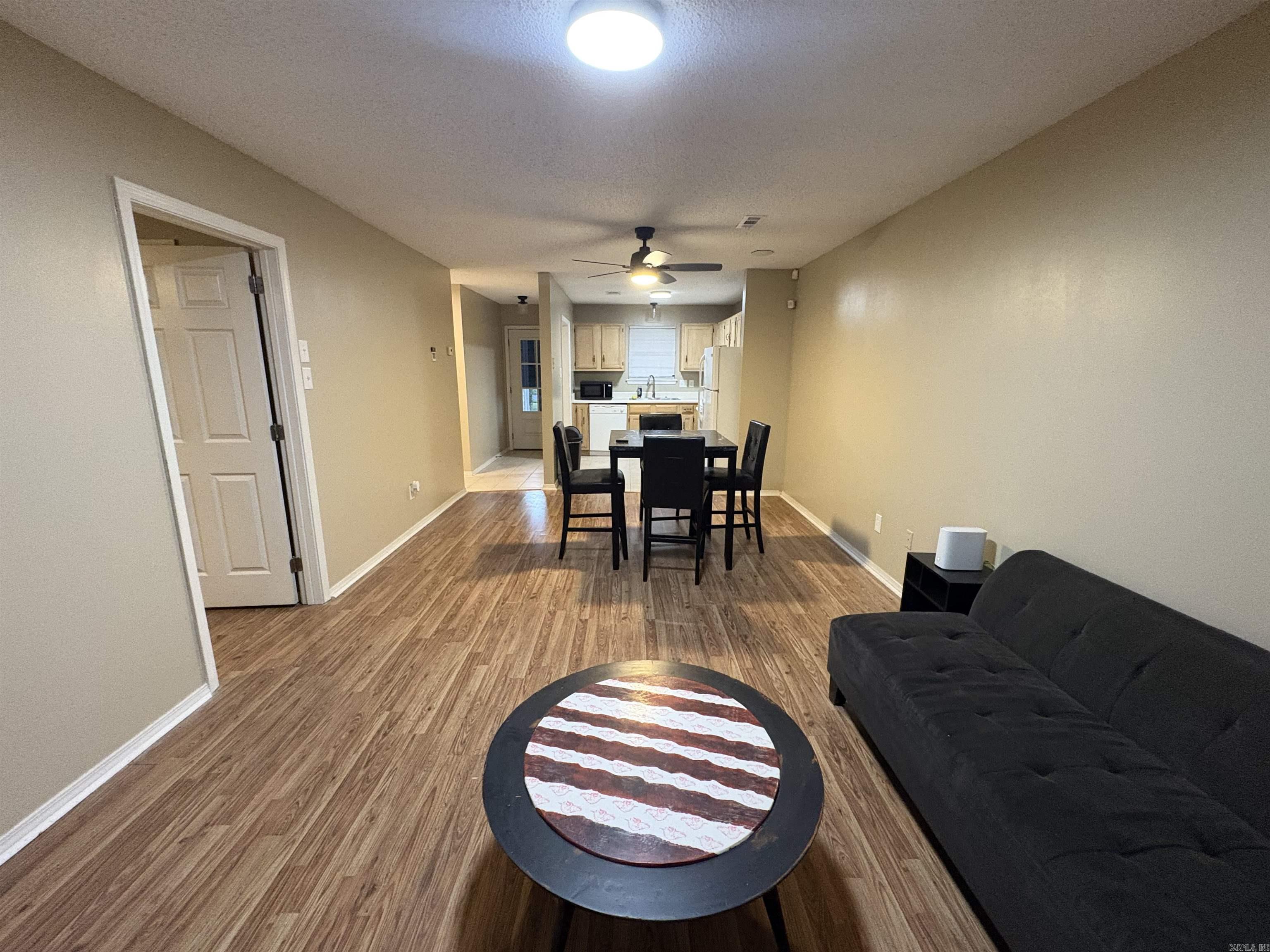 SPRINGTREE VILLAGE - Residential