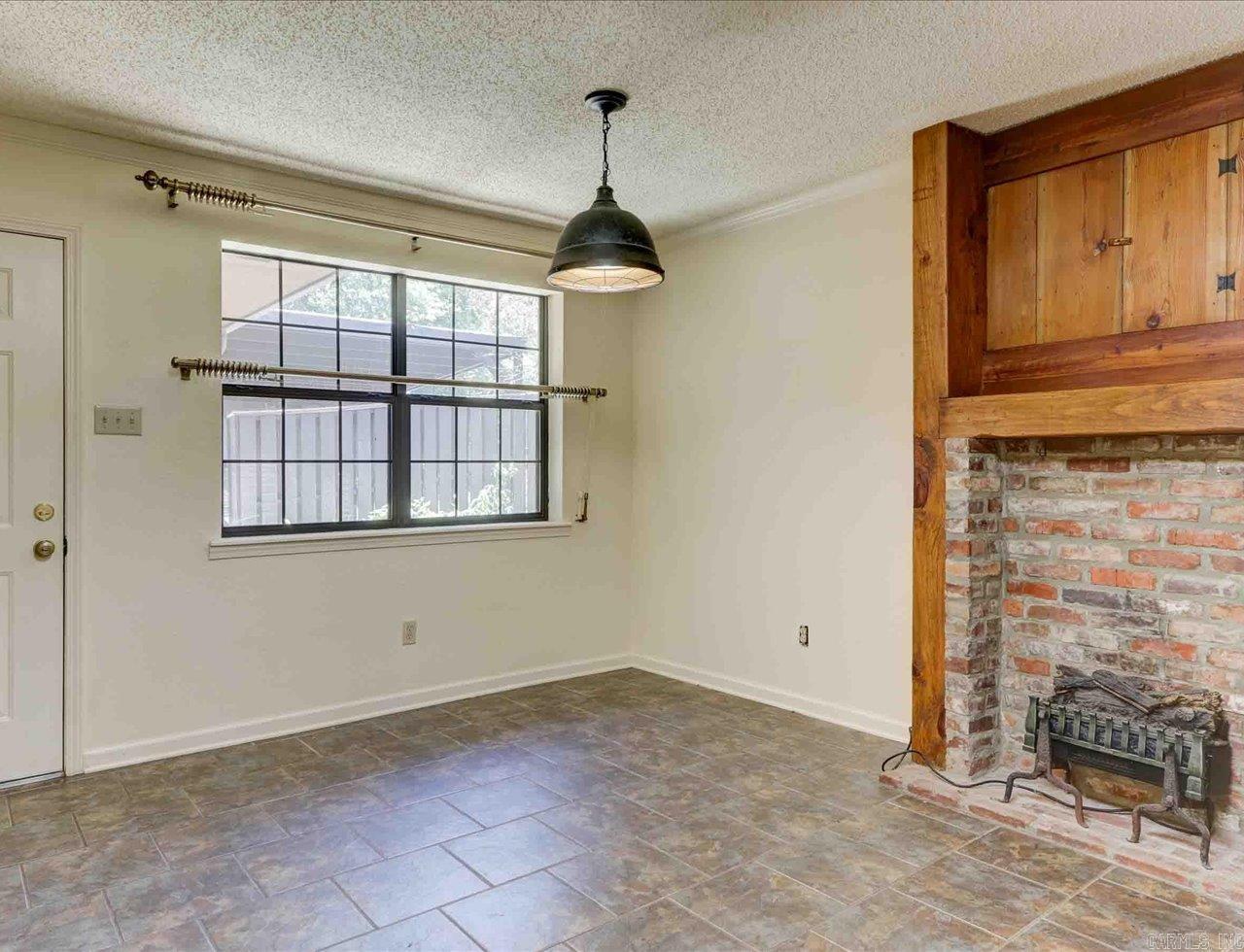 OAKLAWN VILLAGE EAST HPR - Residential