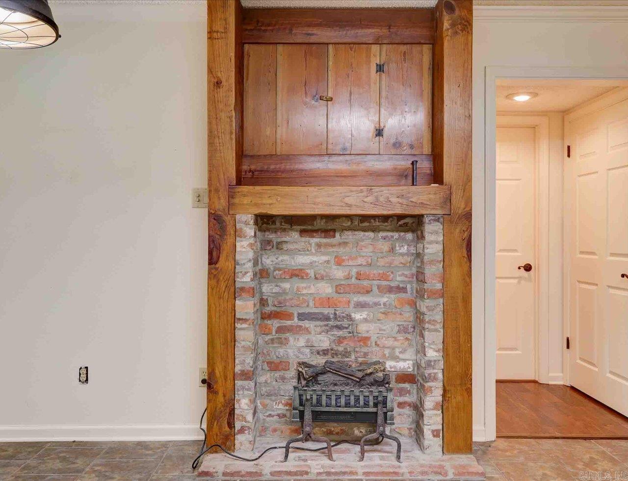 OAKLAWN VILLAGE EAST HPR - Residential