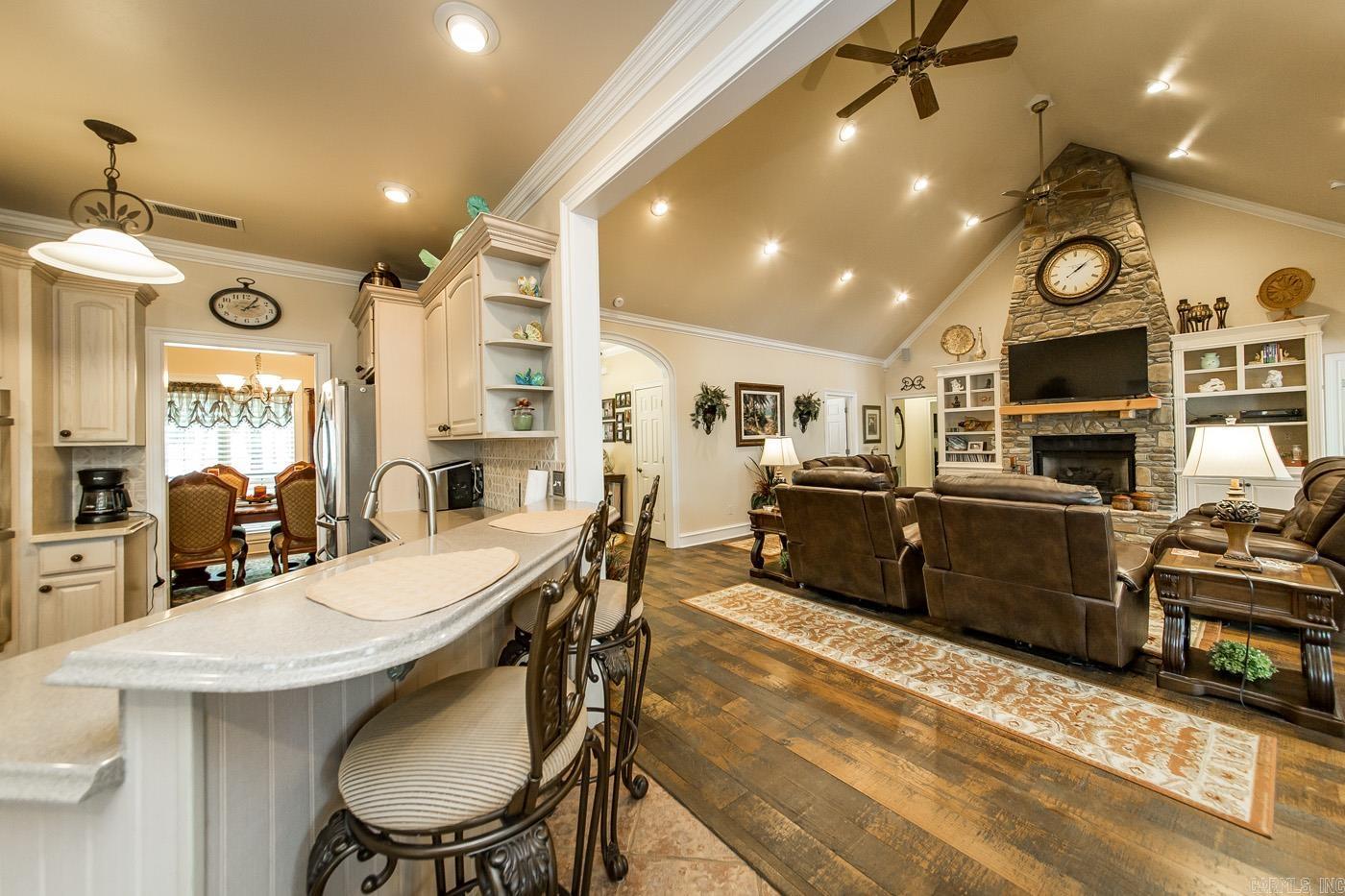 GRAND ISLE - LAKE - Residential