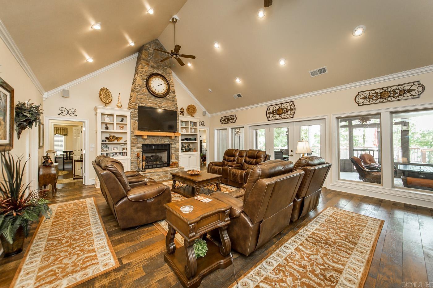 GRAND ISLE - LAKE - Residential