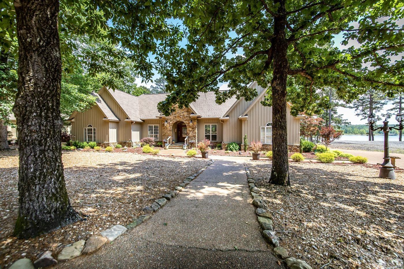 GRAND ISLE - LAKE - Residential