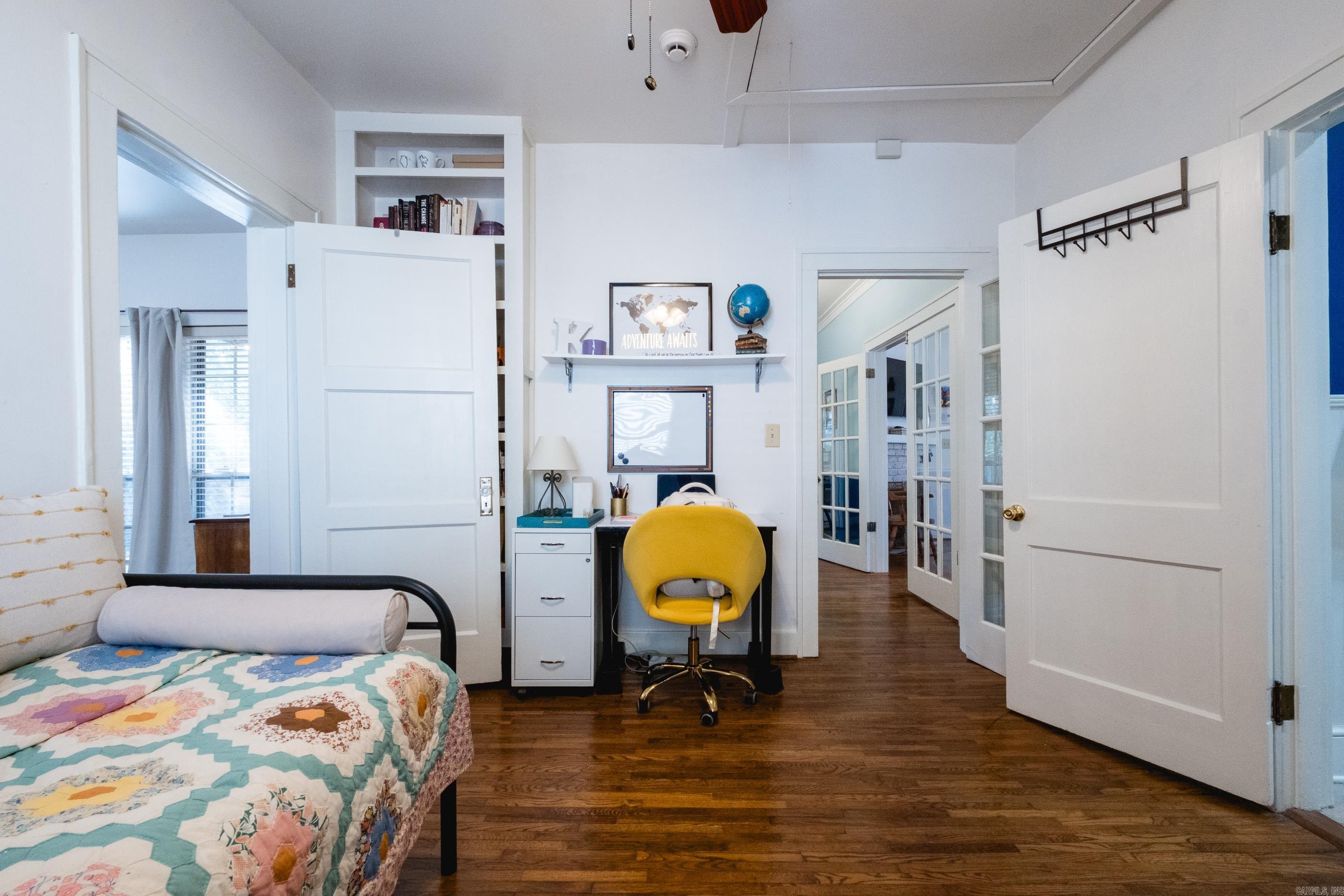 HOLLENBERG - Residential