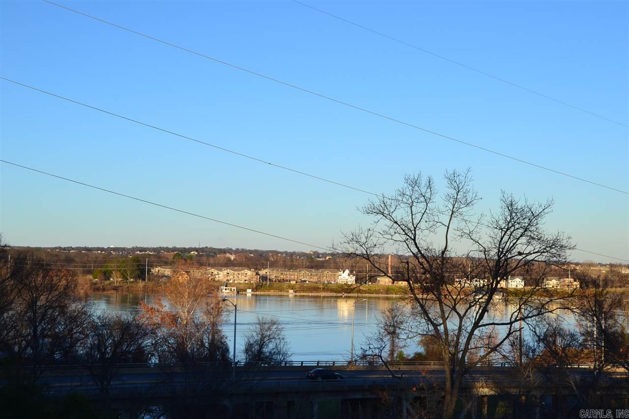 Virginia Heights - Land