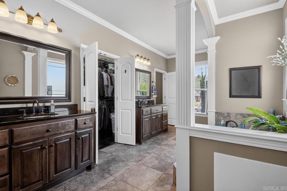 STONEHILL - Residential
