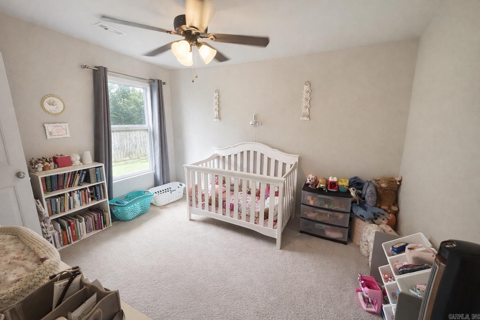 BENJAMIN GROVE - Residential