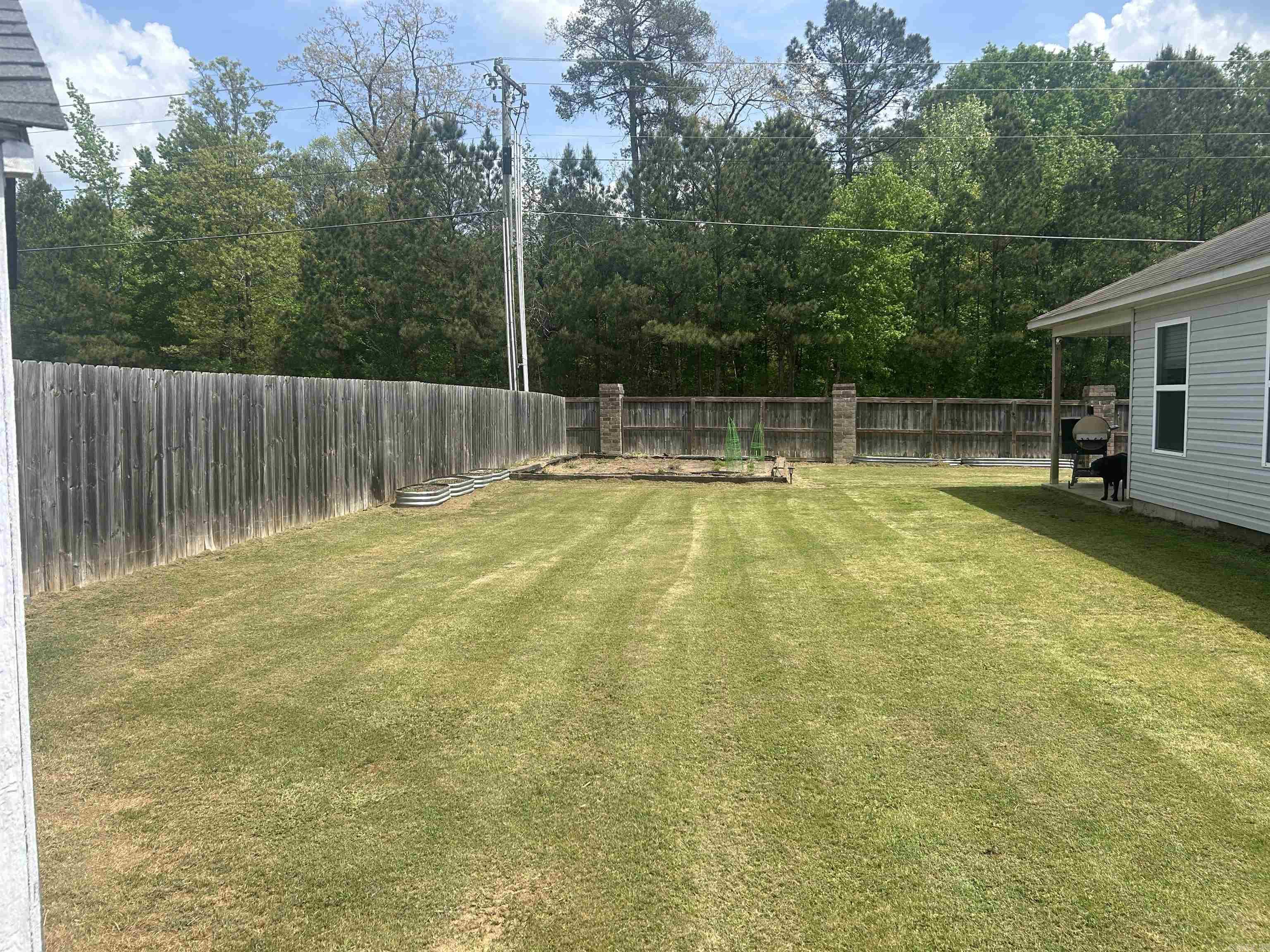 BENJAMIN GROVE - Residential