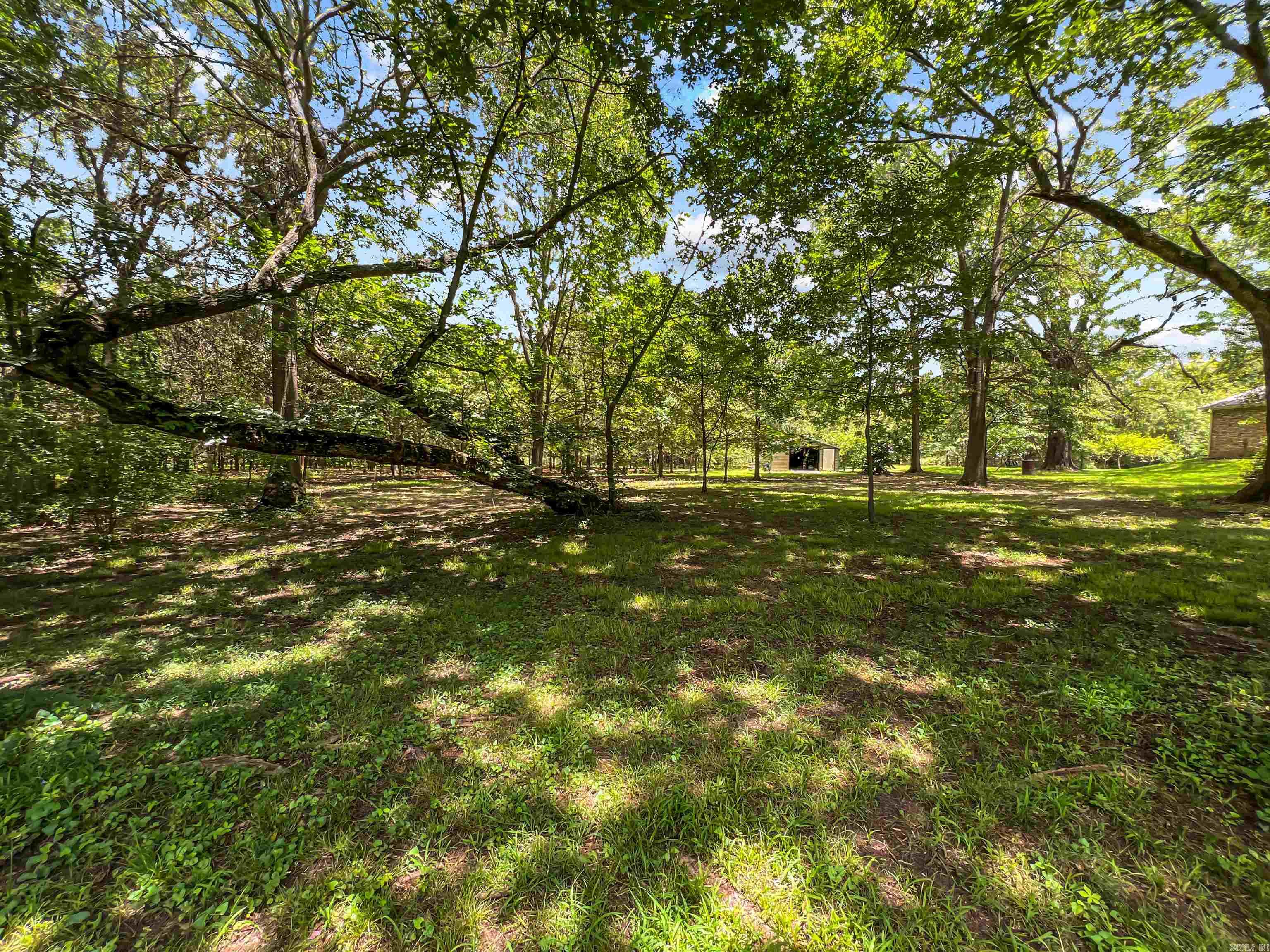 HAPPY ACRES SUB - Residential