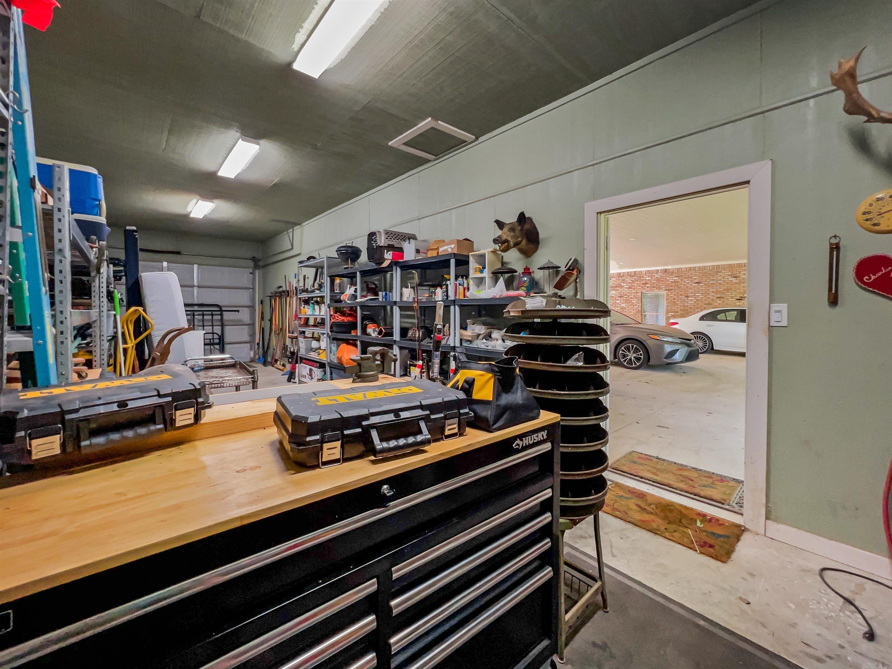 HAPPY ACRES SUB - Residential