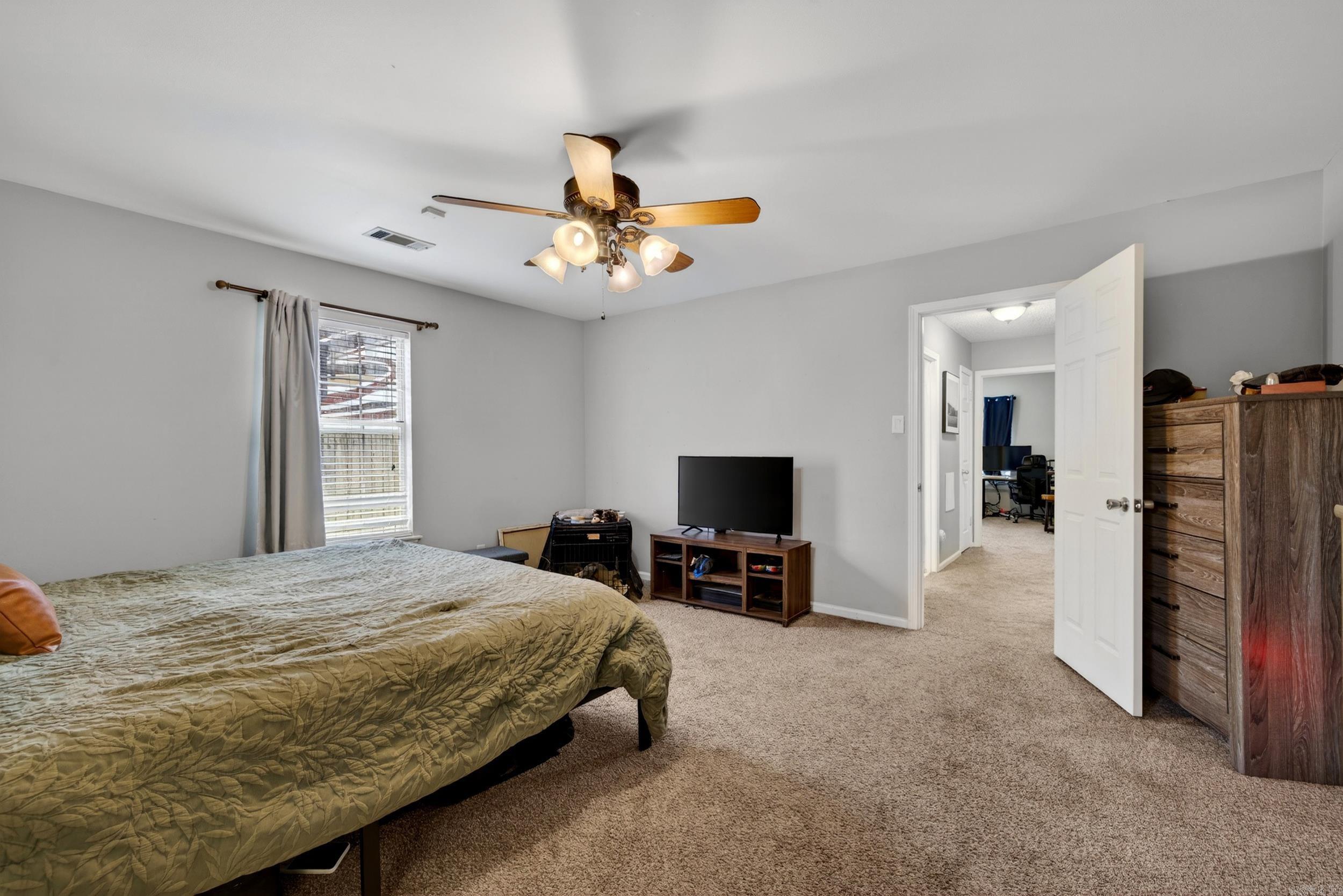 FOXWOOD J - Residential