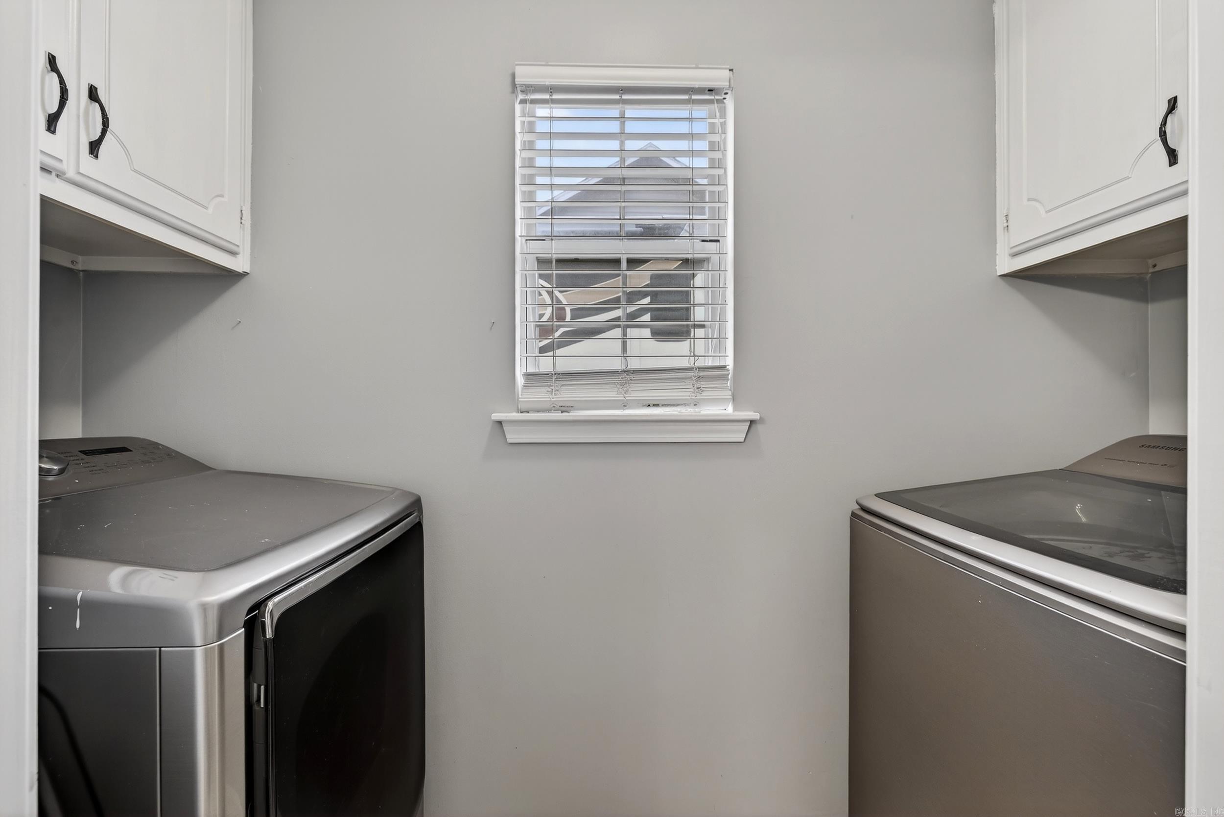 FOXWOOD J - Residential