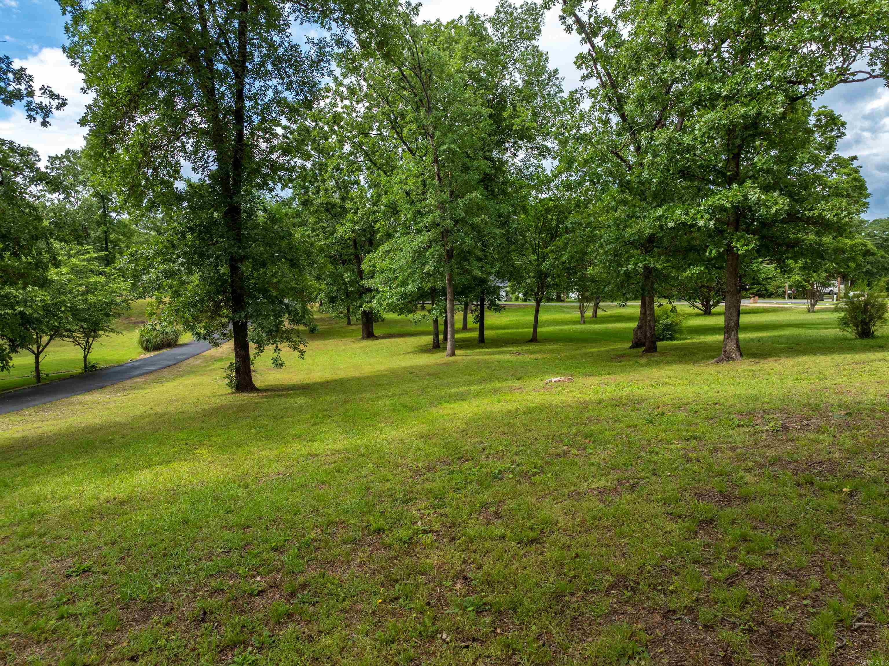 Clints Lakeshore - Residential