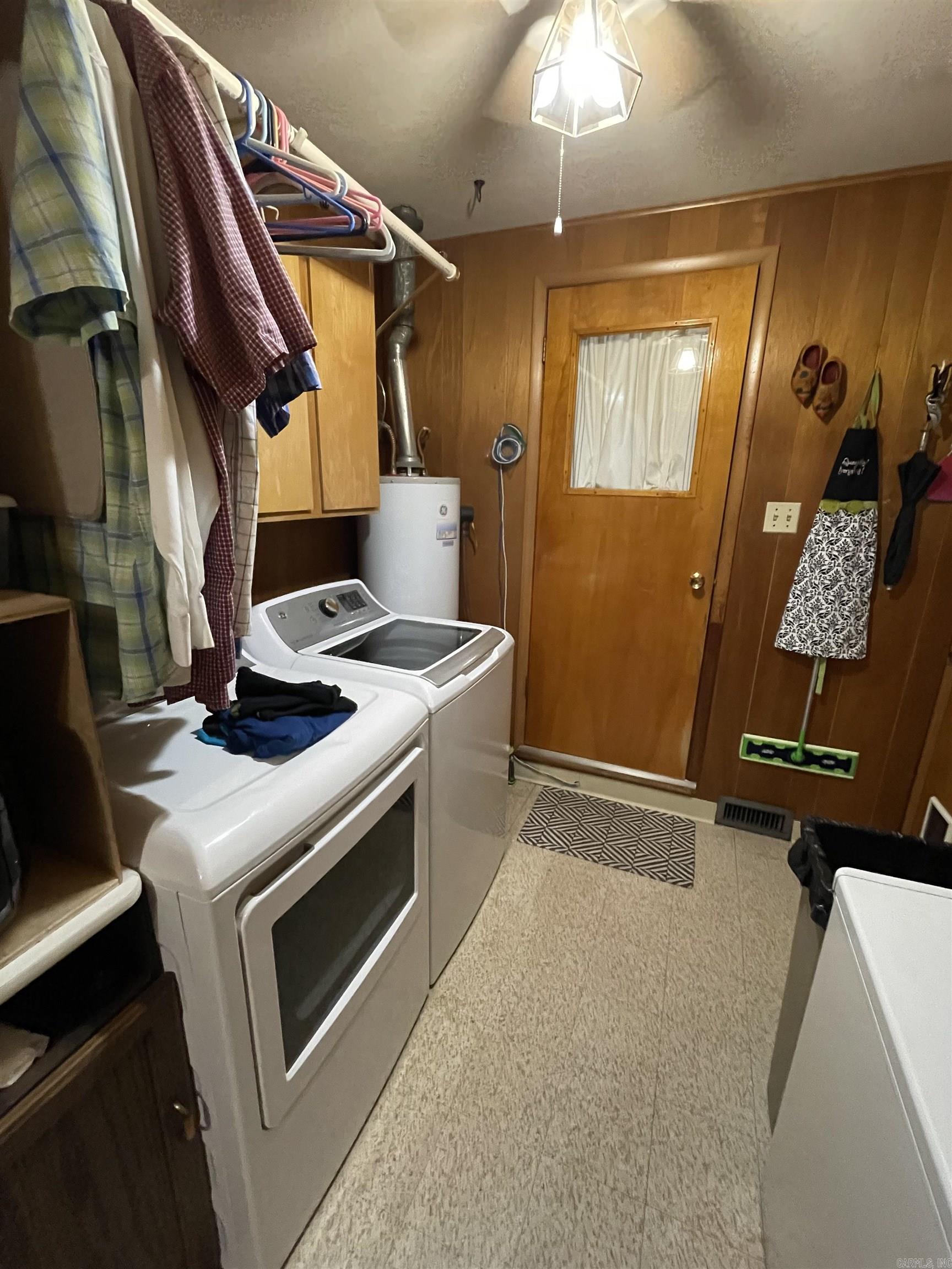 BROADVIEW - Residential