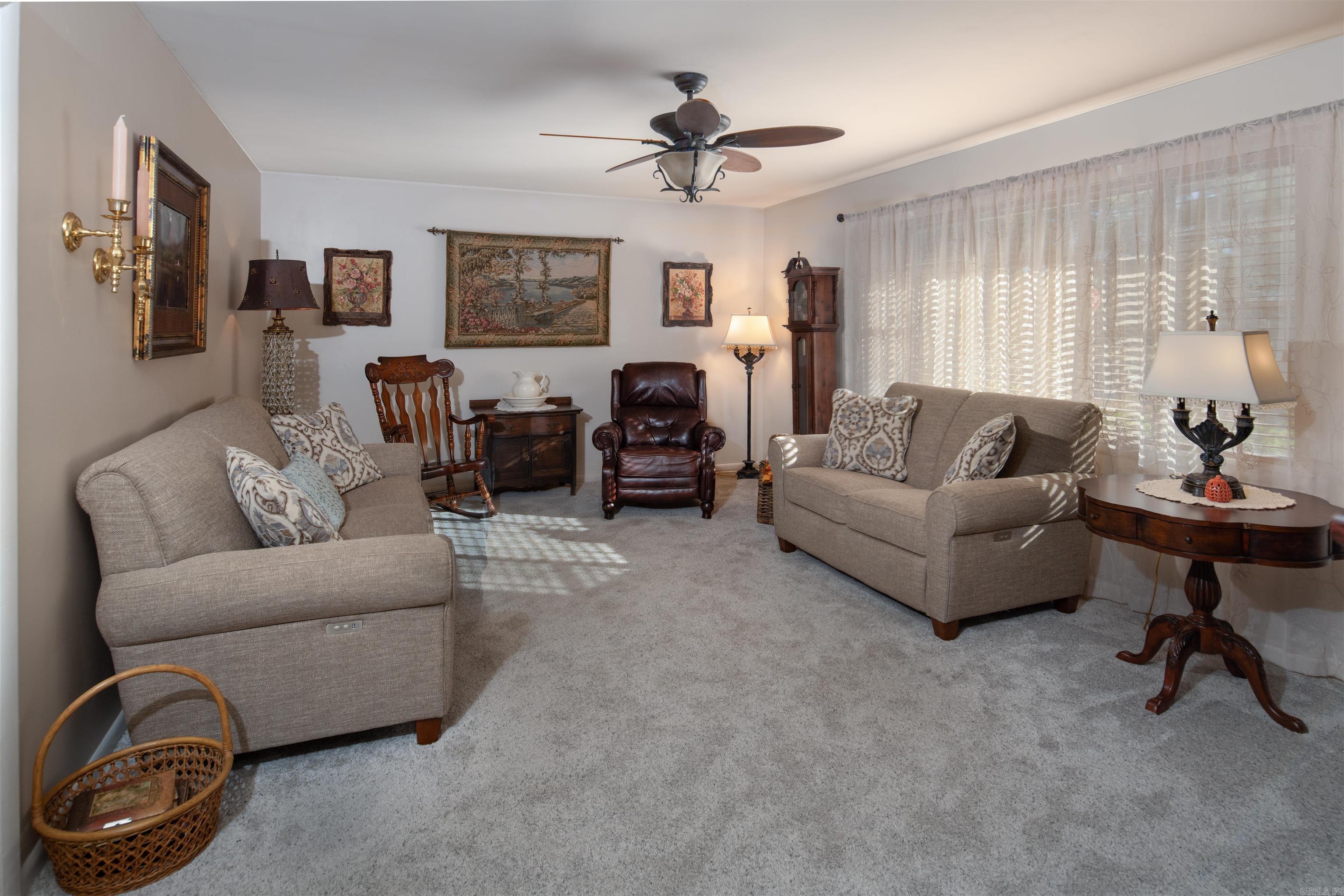 BROADVIEW - Residential