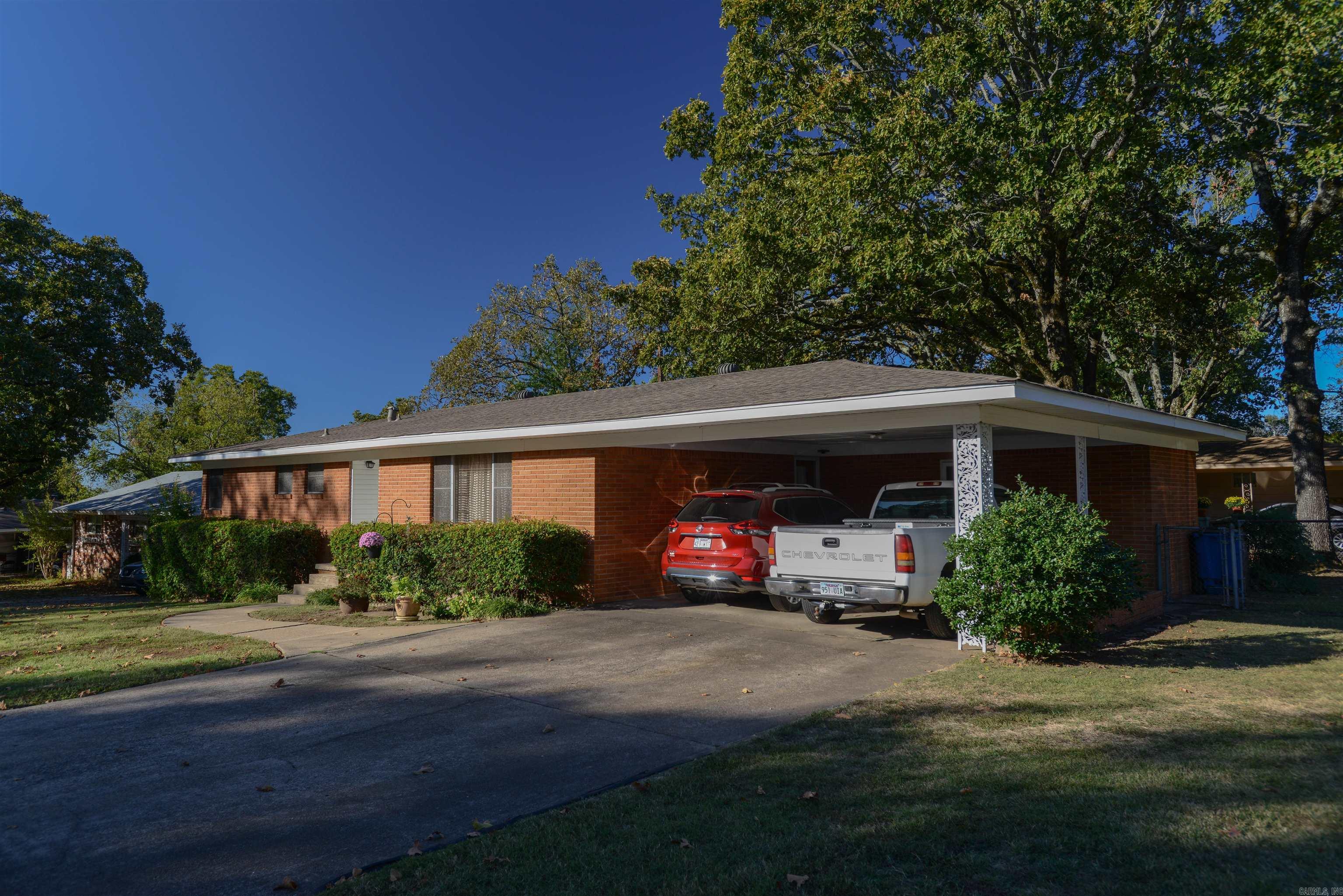 BROADVIEW - Residential