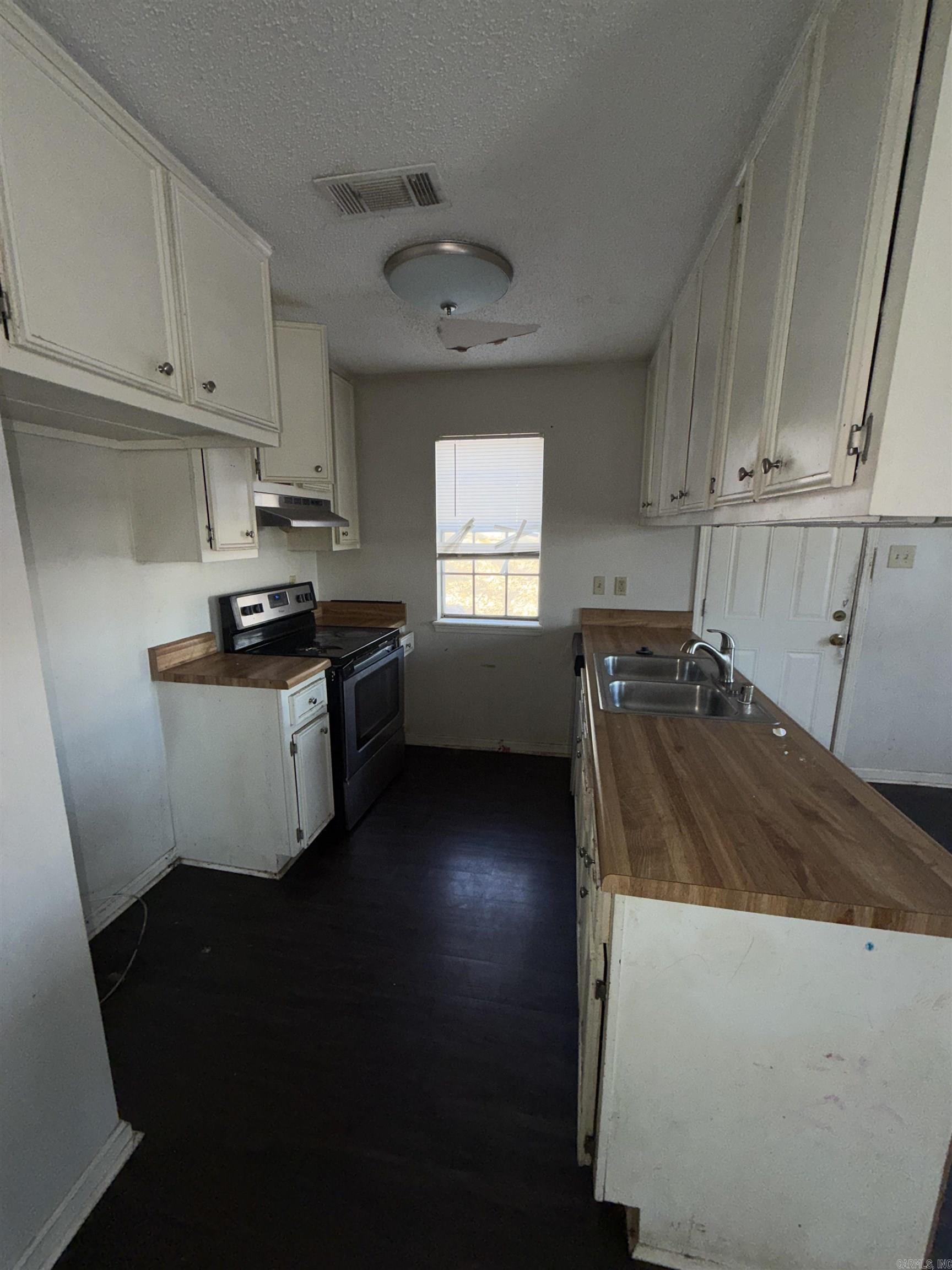 HILL HEIGHTS - Residential