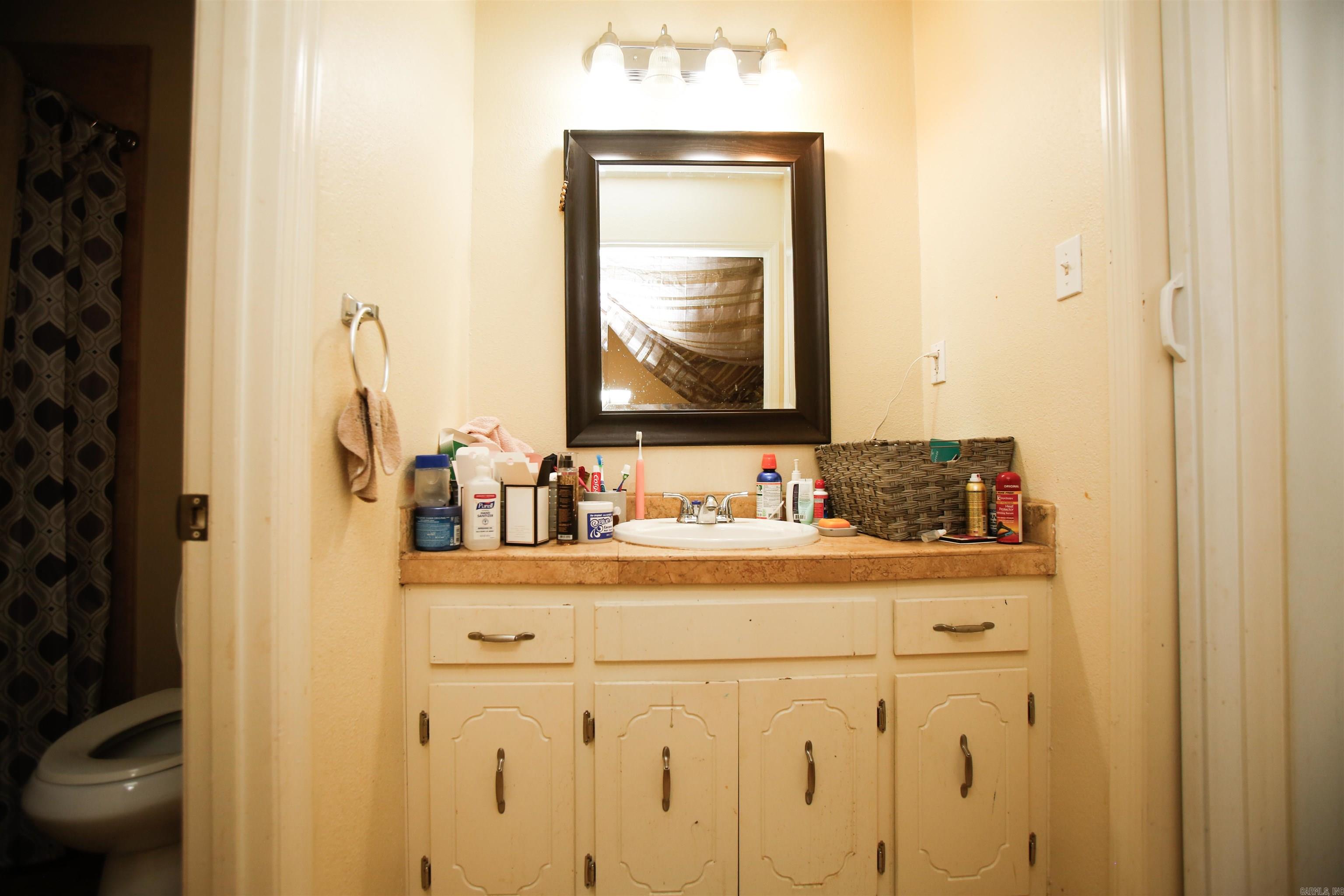 CAPITAL PLACE - Residential