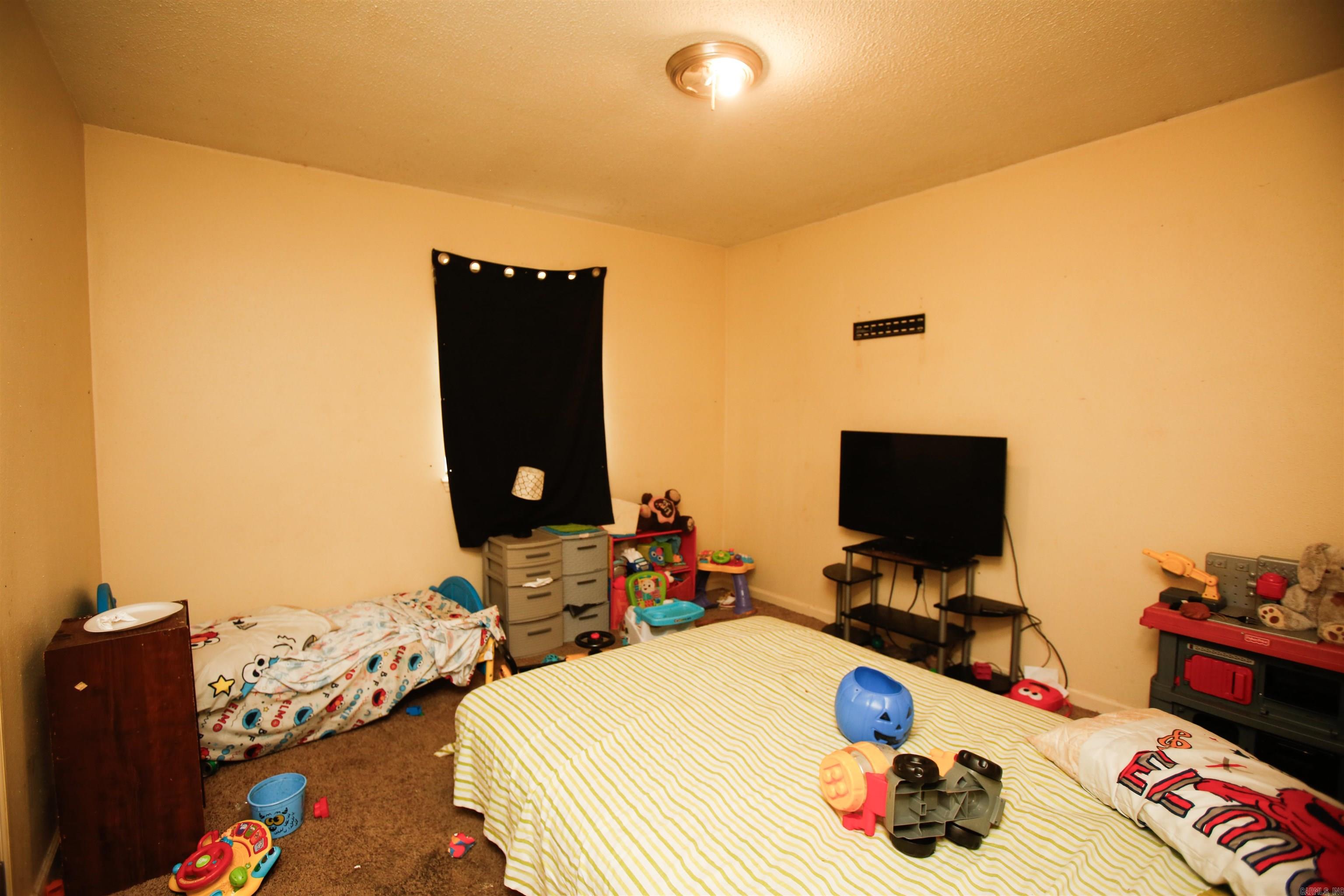 CAPITAL PLACE - Residential