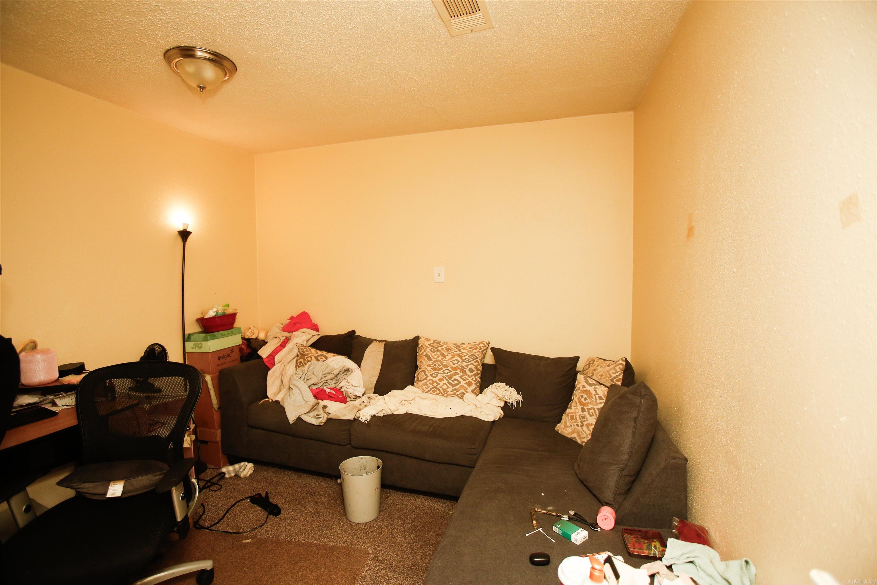 CAPITAL PLACE - Residential