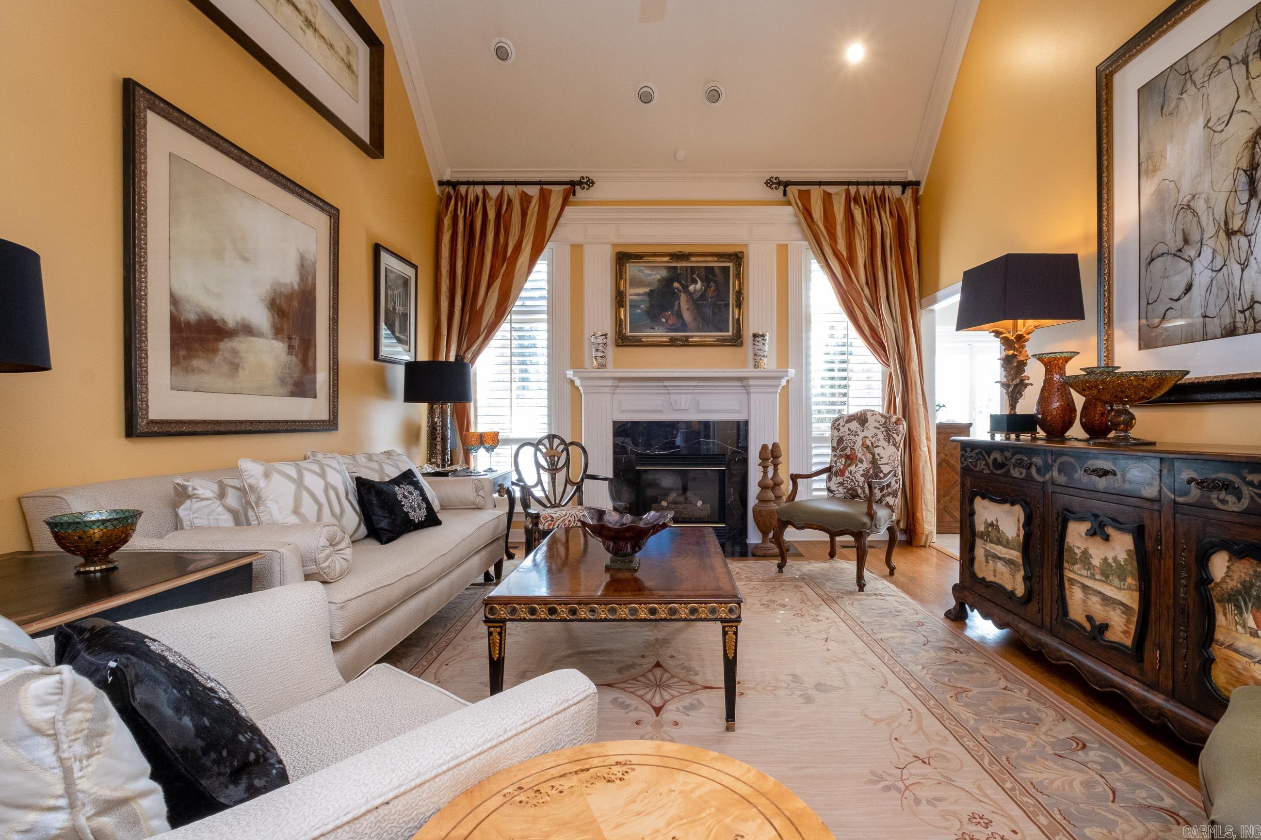 CHENAL VALLEY MARGEUAX - Residential