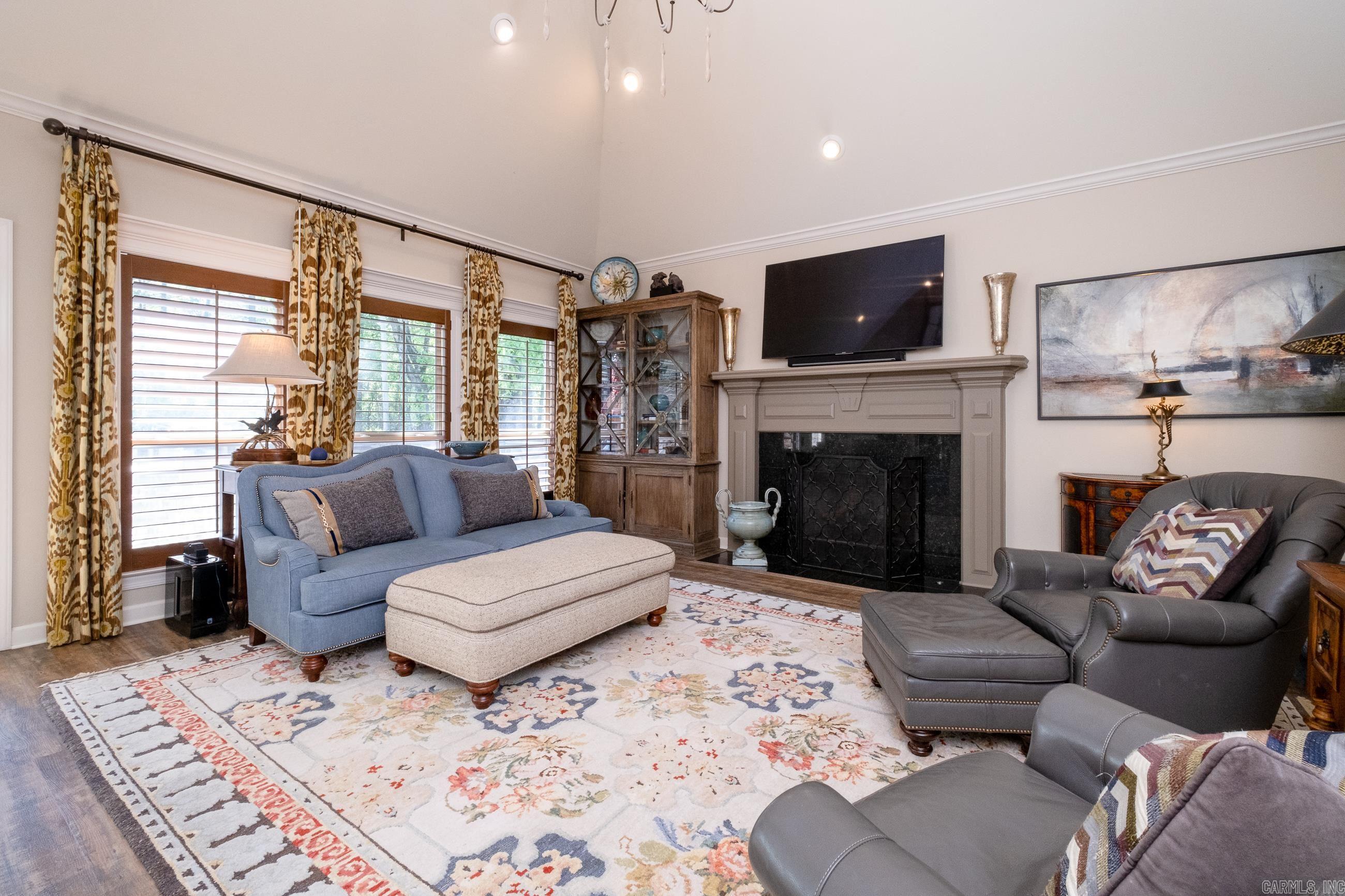 CHENAL VALLEY MARGEUAX - Residential