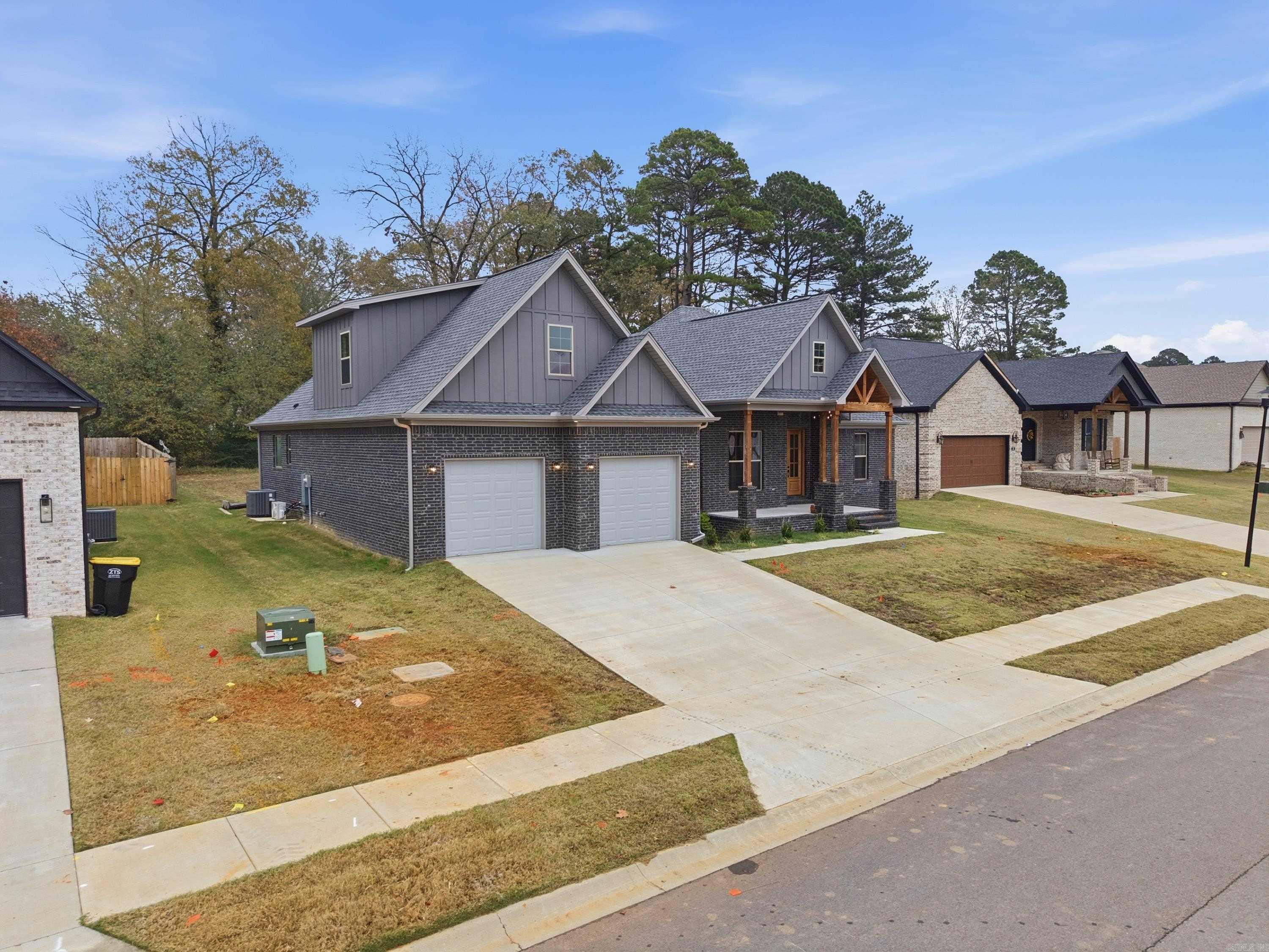 DENALI HEIGHTS - Residential