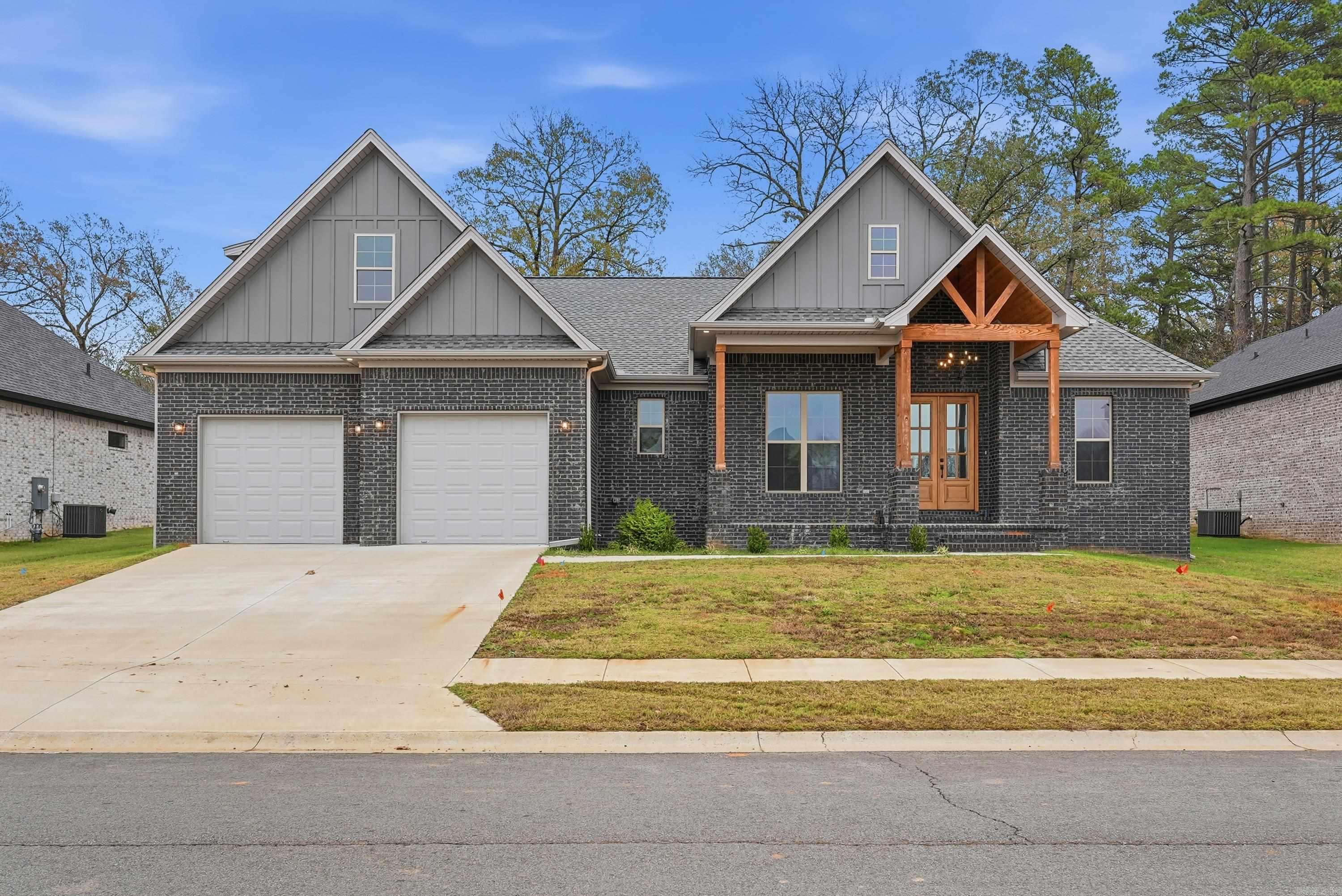 DENALI HEIGHTS - Residential