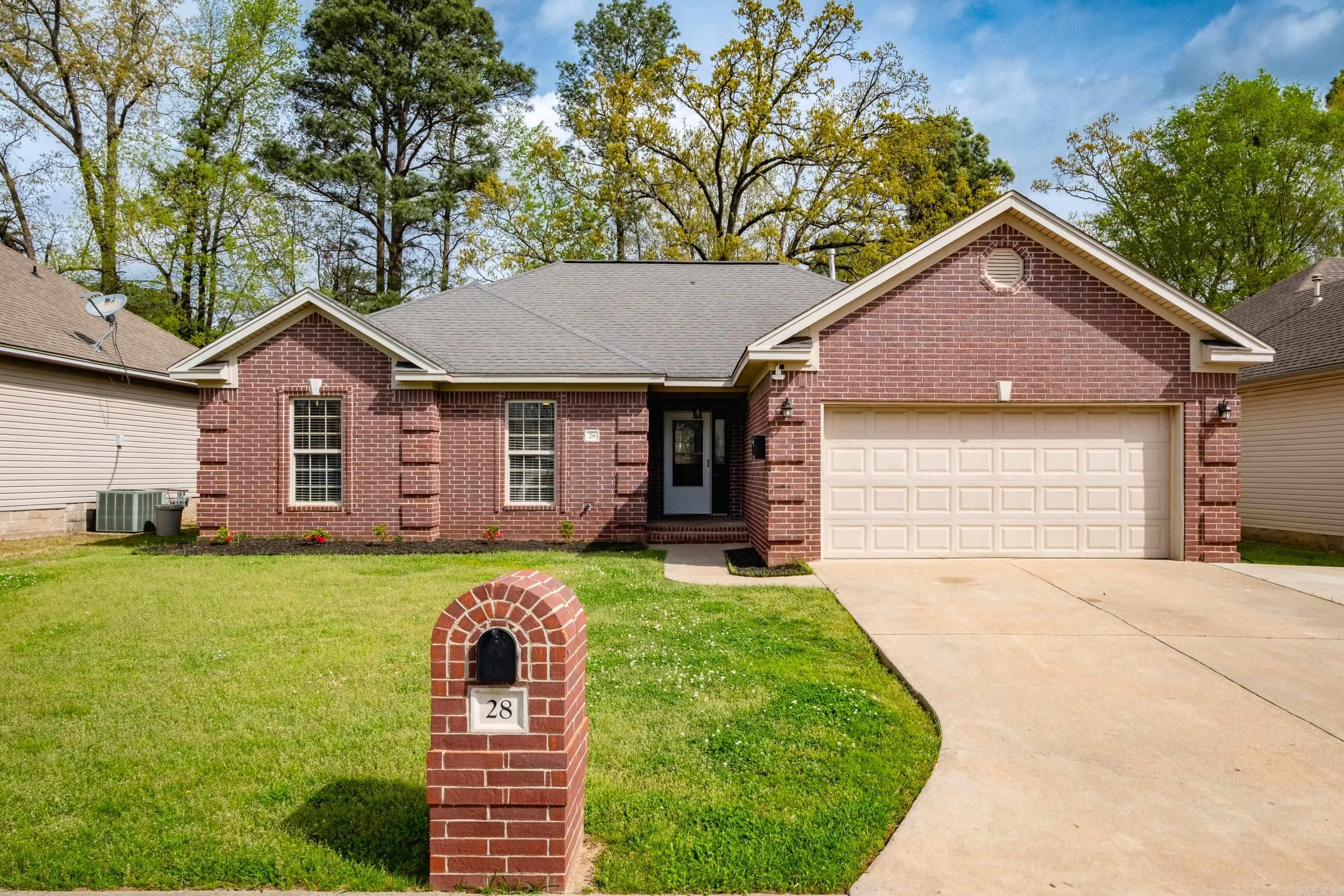 BENTLEY COURT - Residential