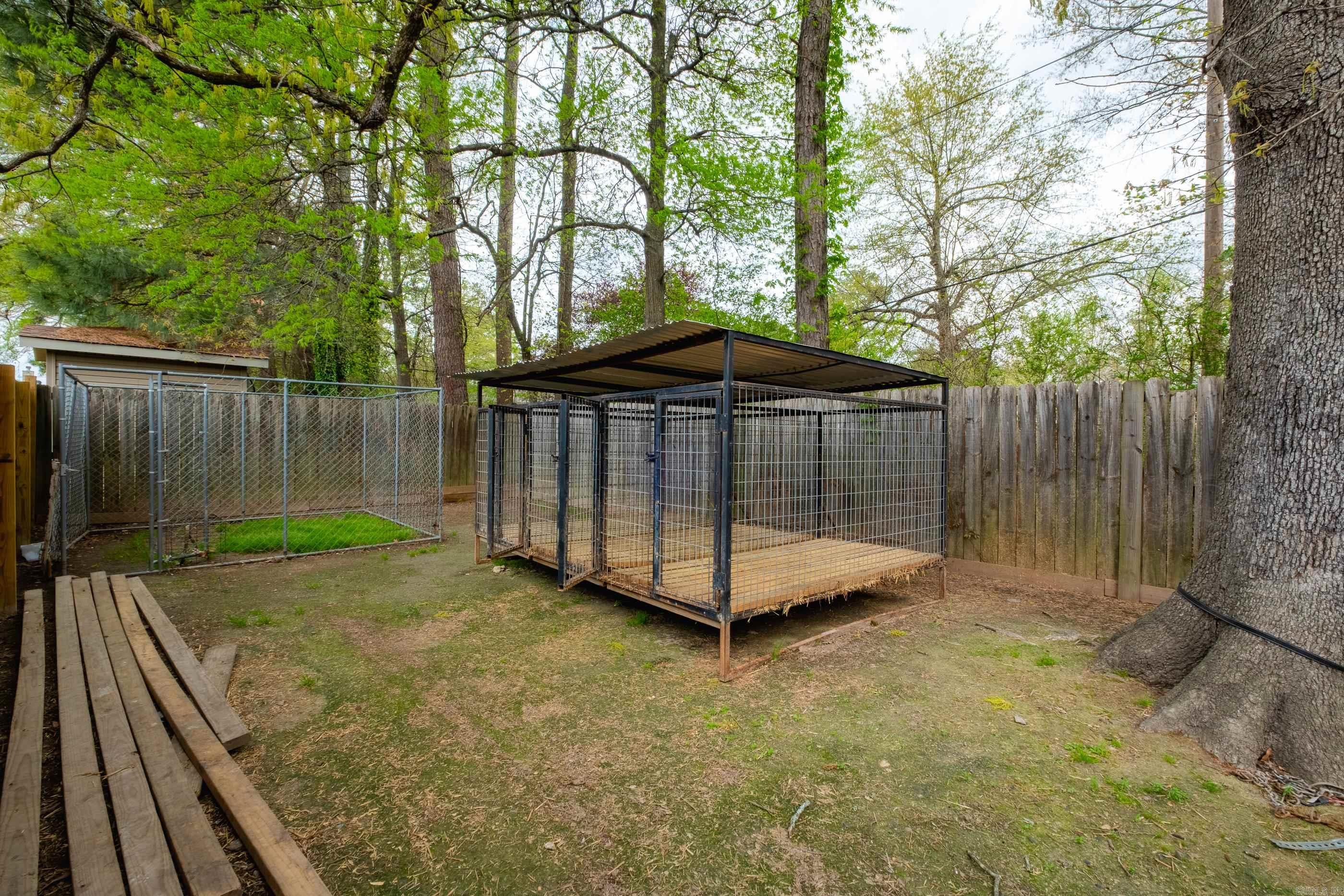 BENTLEY COURT - Residential