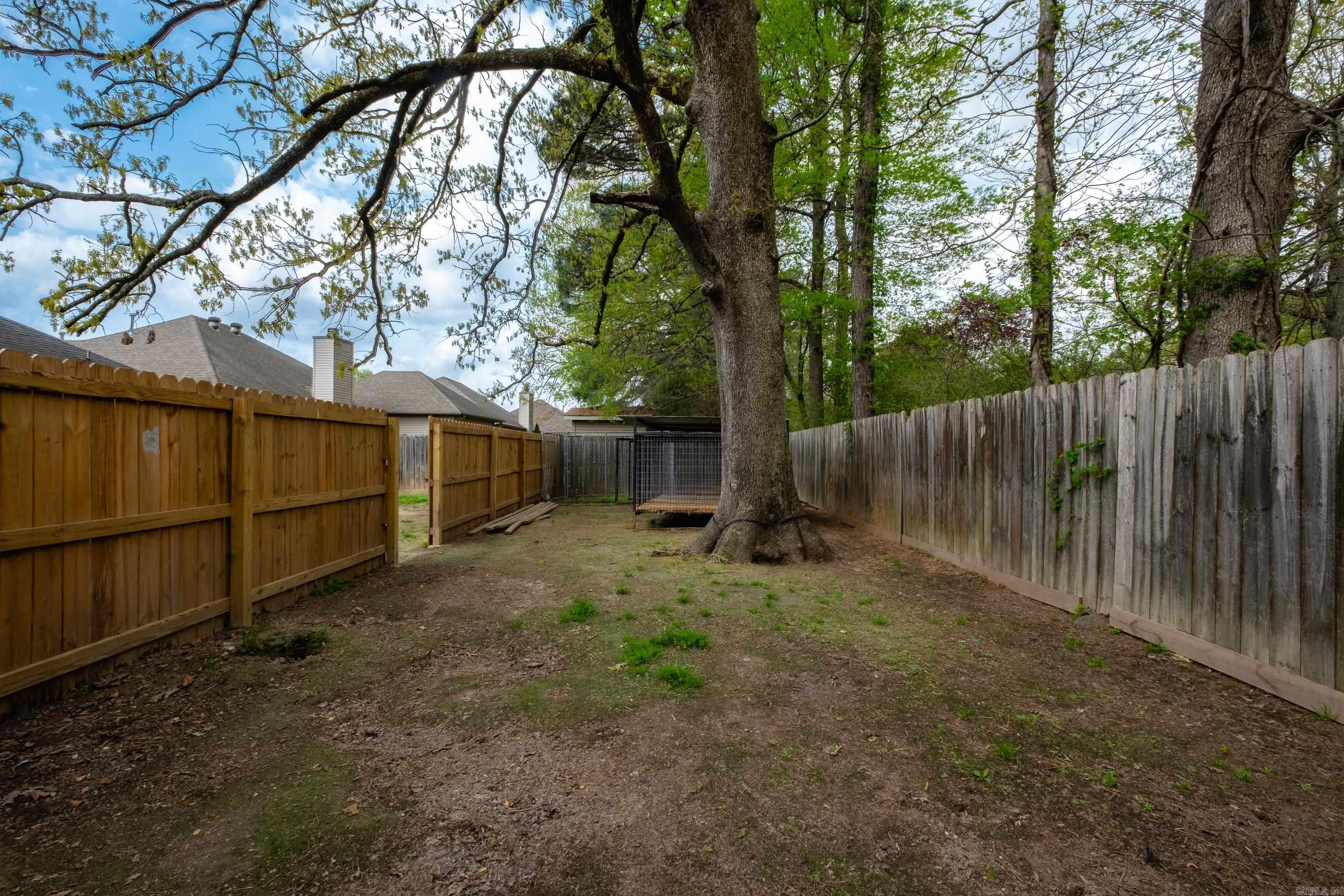 BENTLEY COURT - Residential