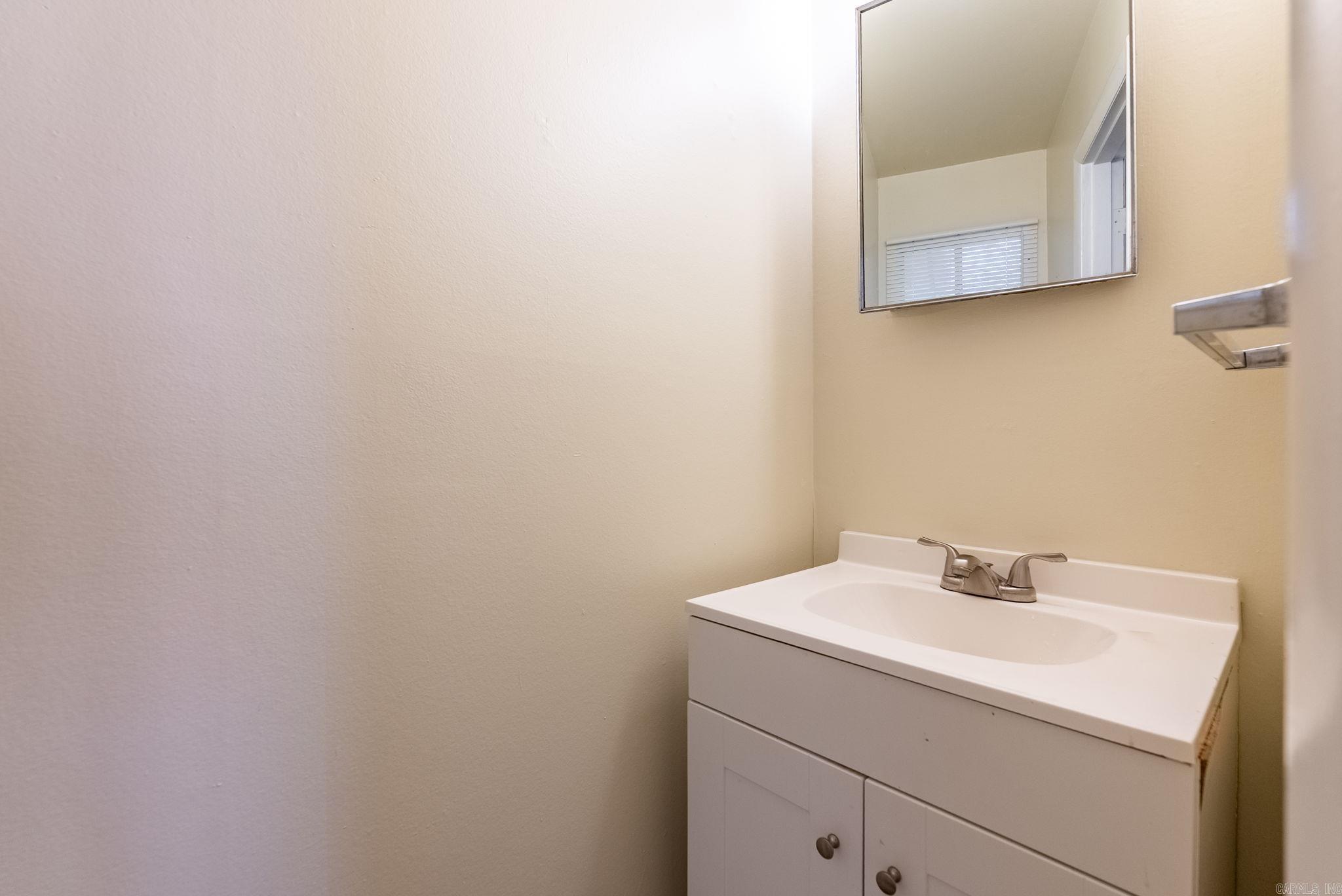 Riffel & Rhoten - Residential Lease