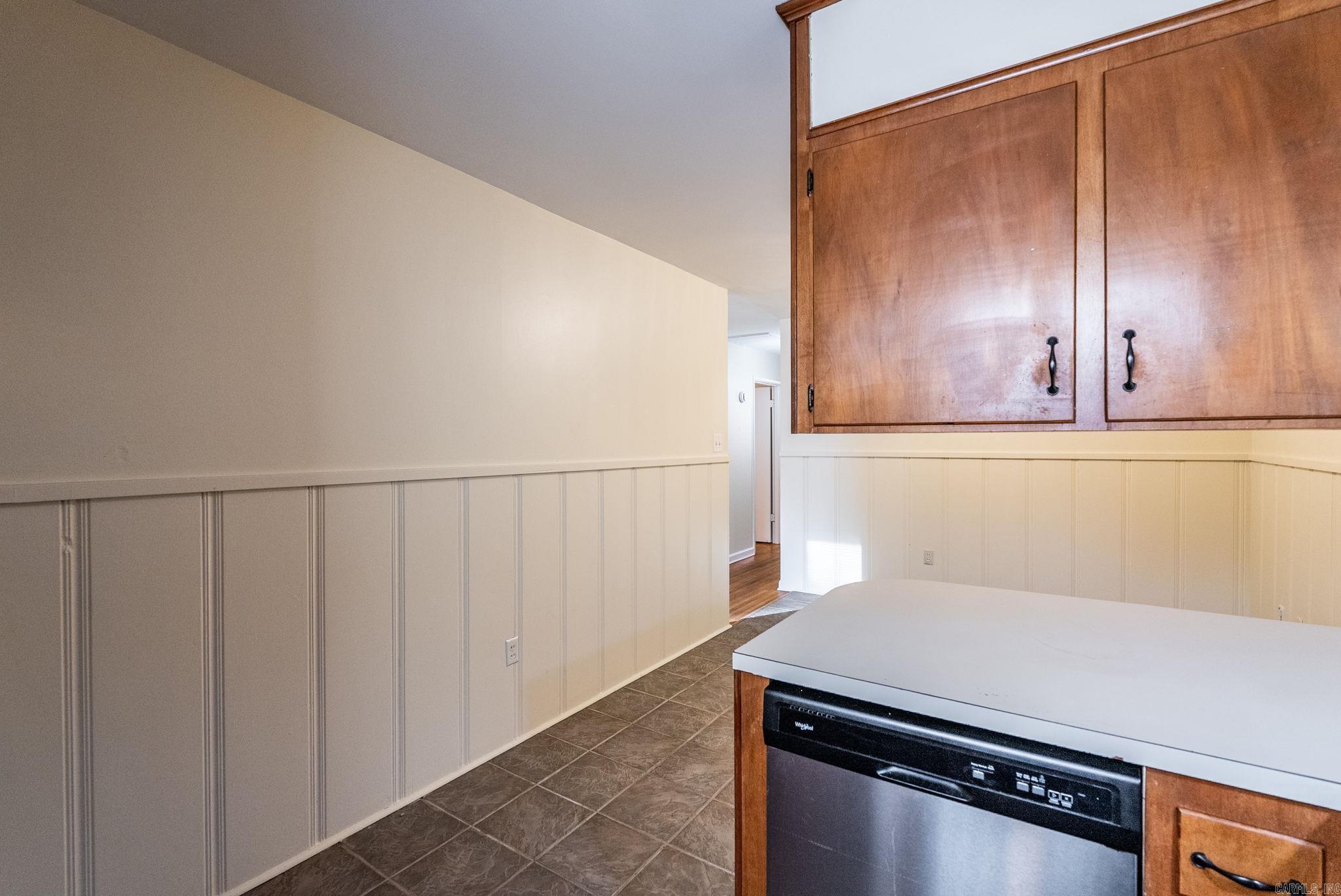 Riffel & Rhoten - Residential Lease