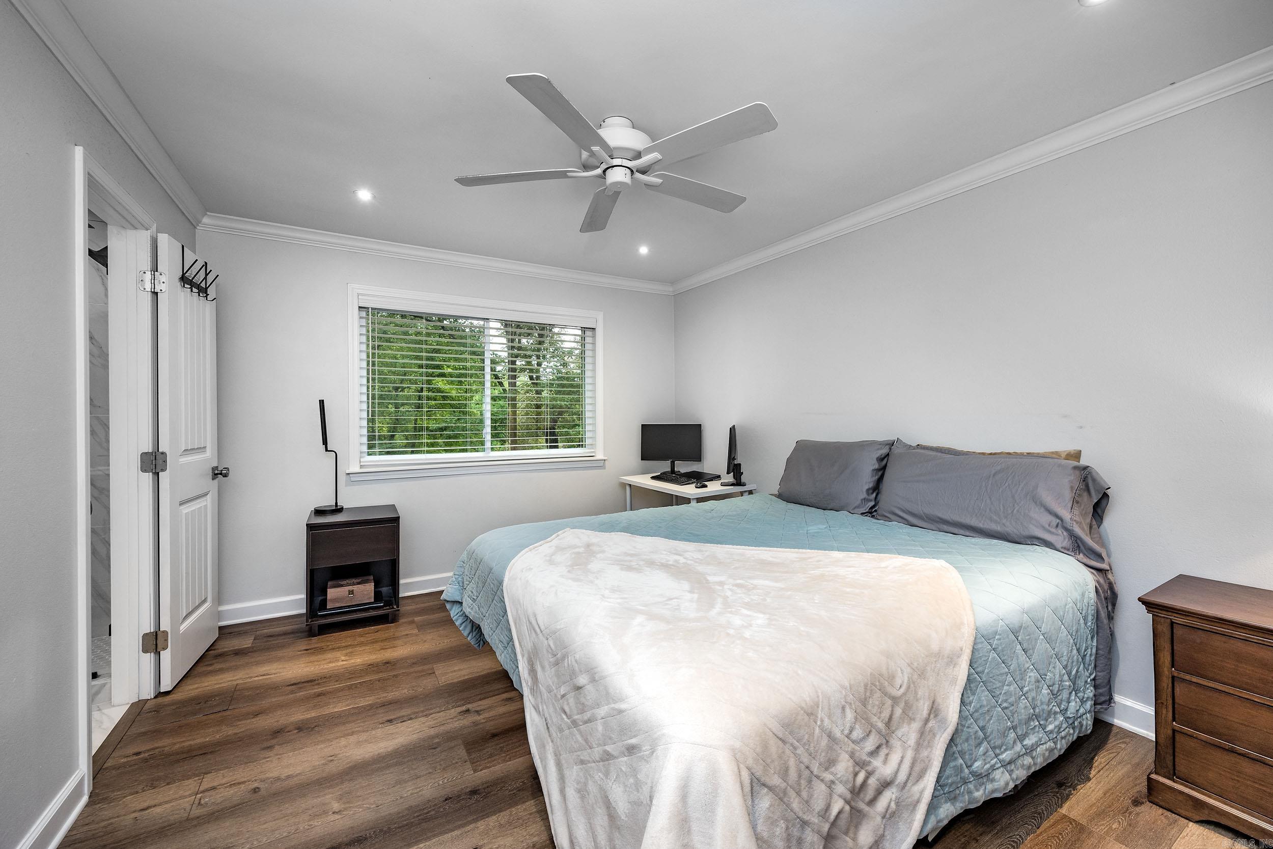 SPRING VALLEY MANOR - Residential