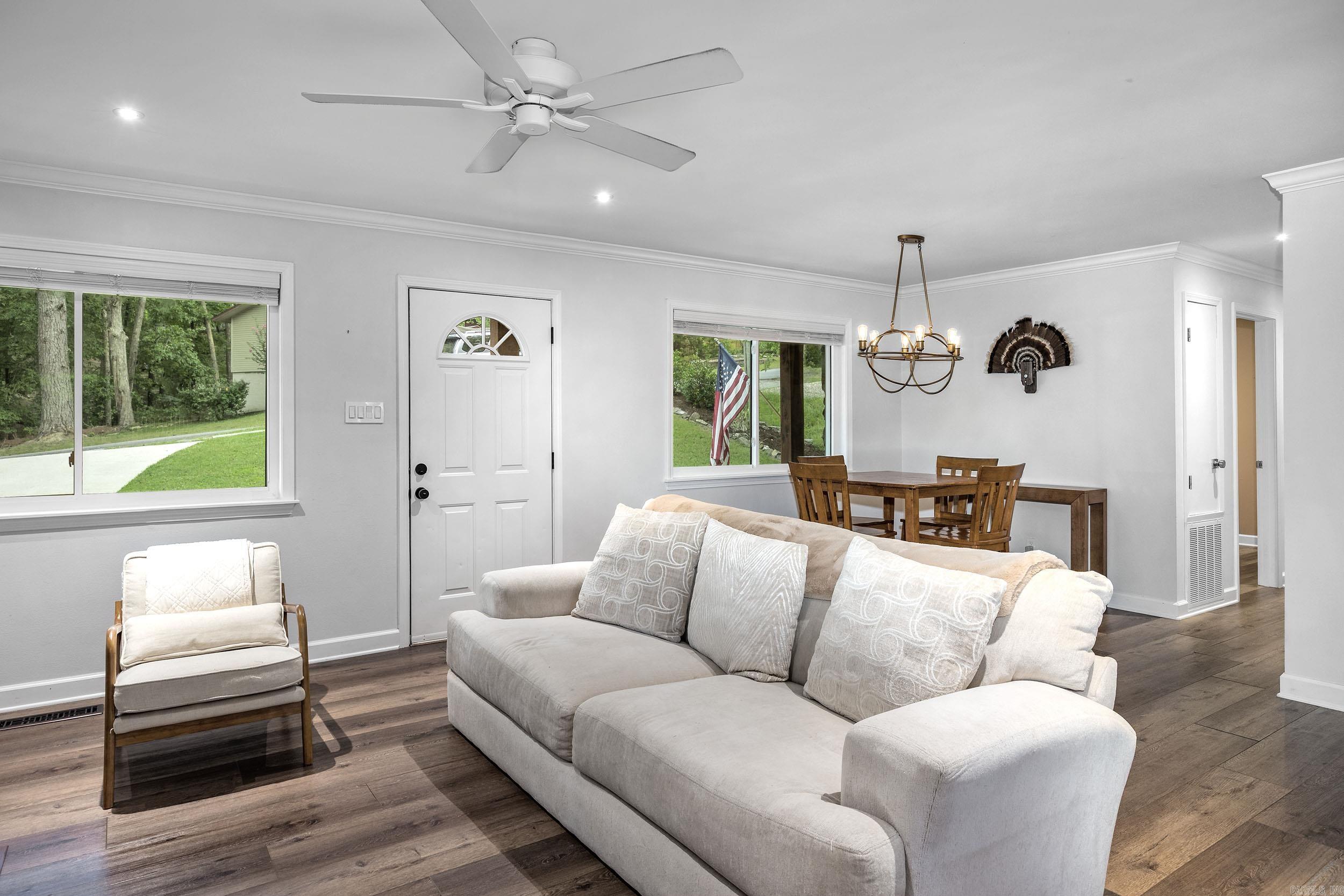 SPRING VALLEY MANOR - Residential