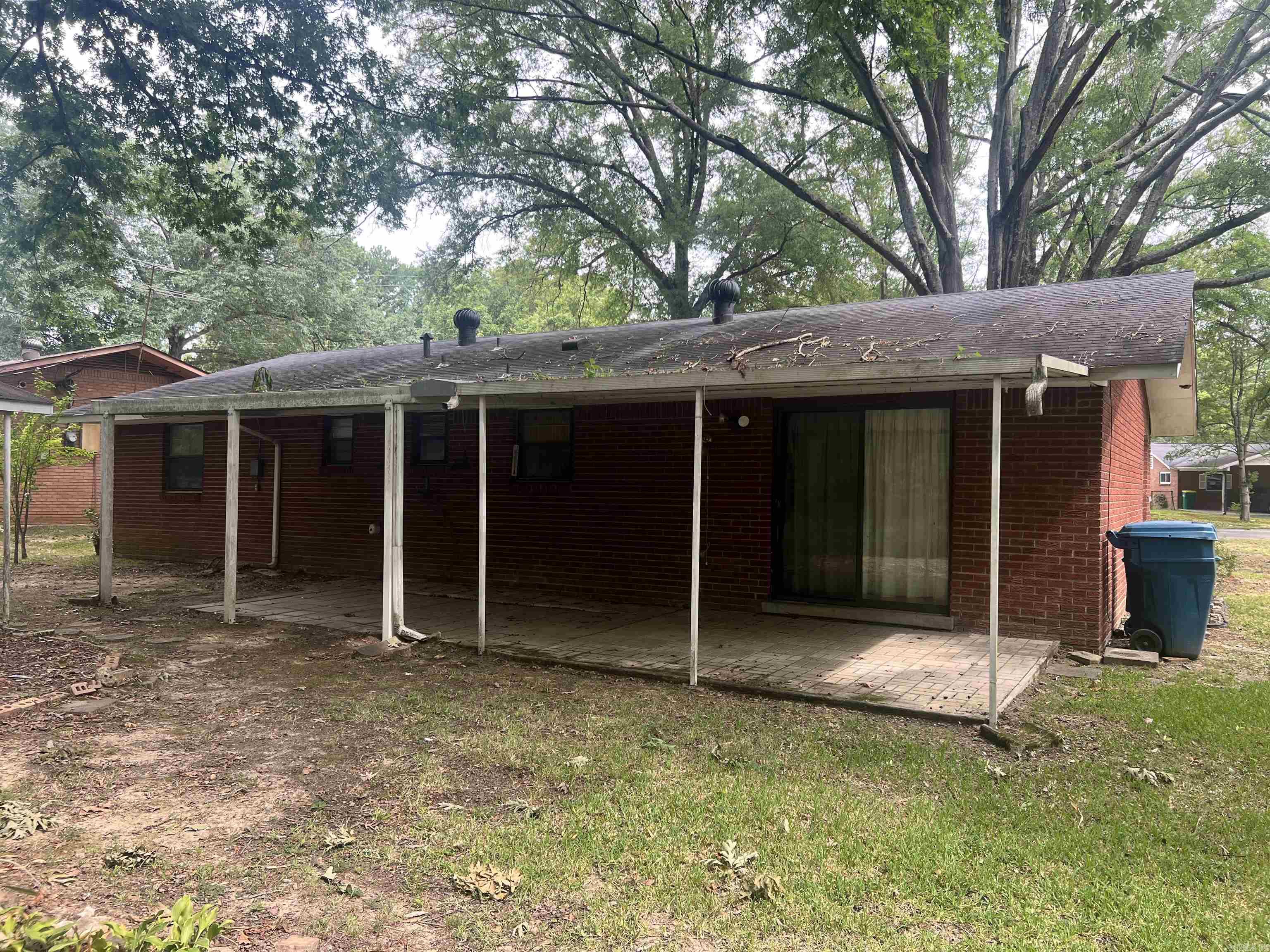 Chicot Terrace - Residential