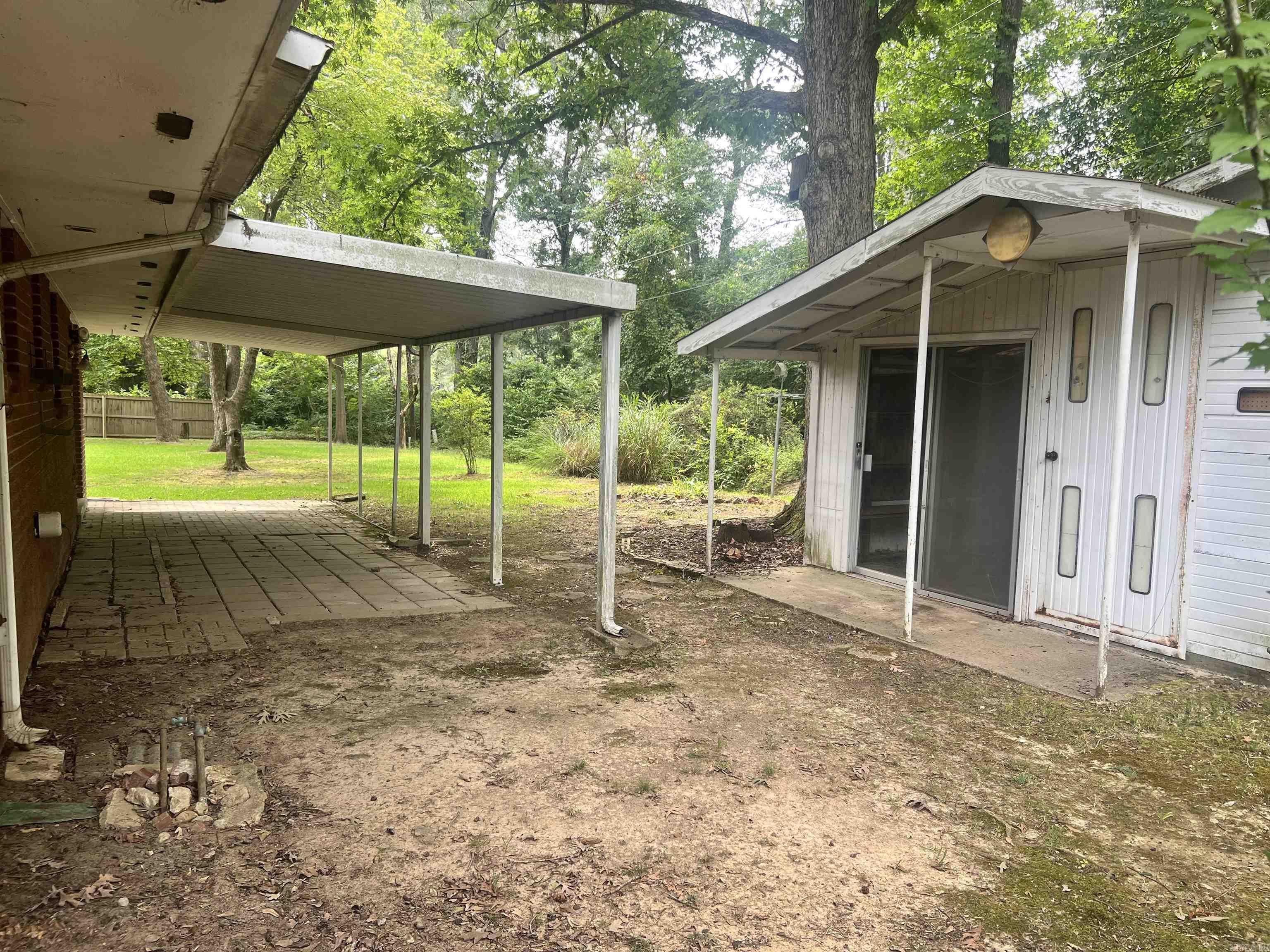 Chicot Terrace - Residential