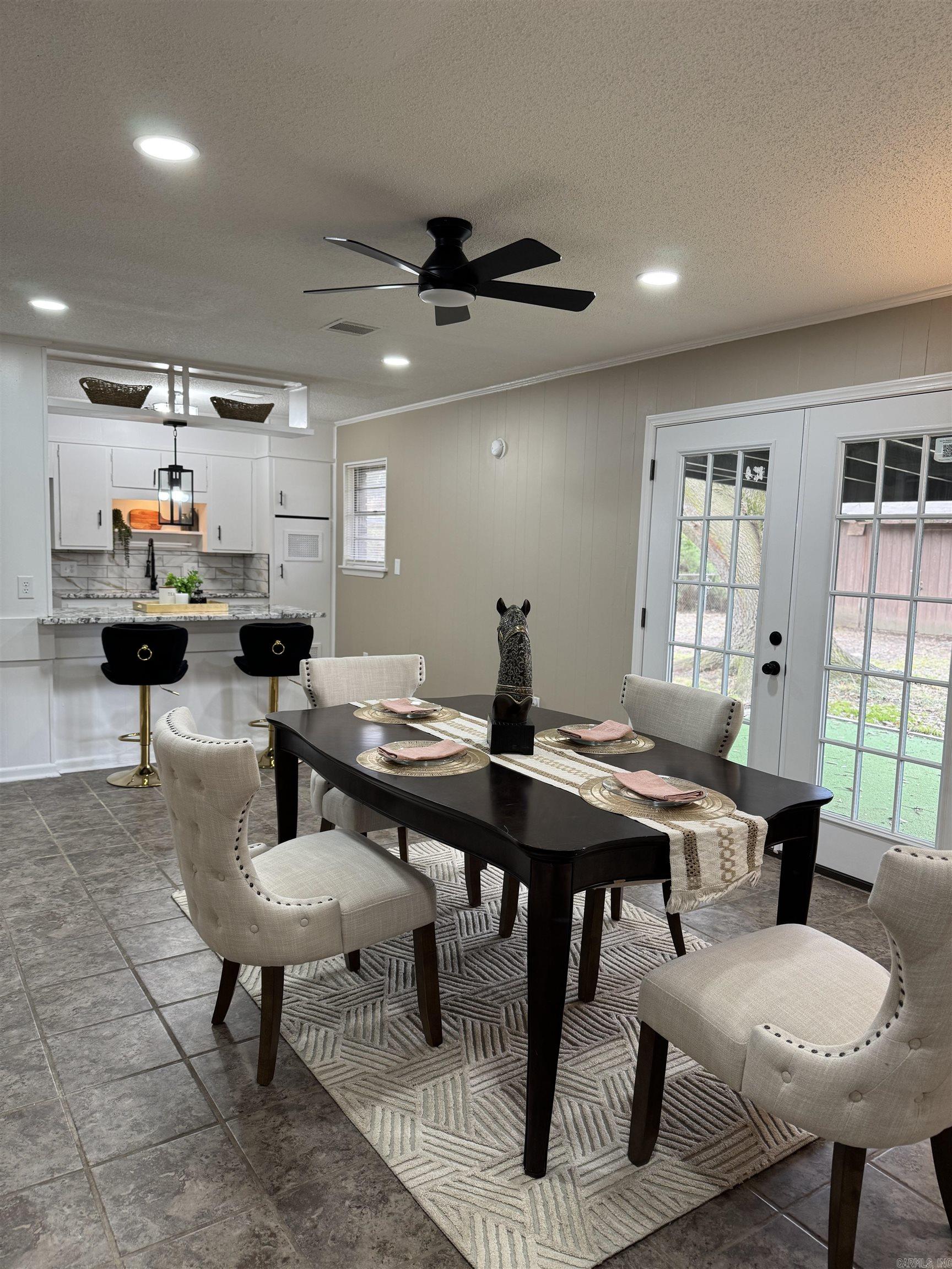 BELMONT - Residential