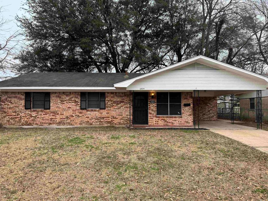 This recently updated home is the perfect blend of comfort and style, featuring spacious living areas and modern finishes. It offers a welcoming atmosphere, ideal for families and first-time homebuyers. Enjoy a peaceful setting in a nice neighborhood with a backyard perfect for outdoor activities. Conveniently located near schools, parks, shopping centers and a casino, this home has everything you need for comfort and convenience.