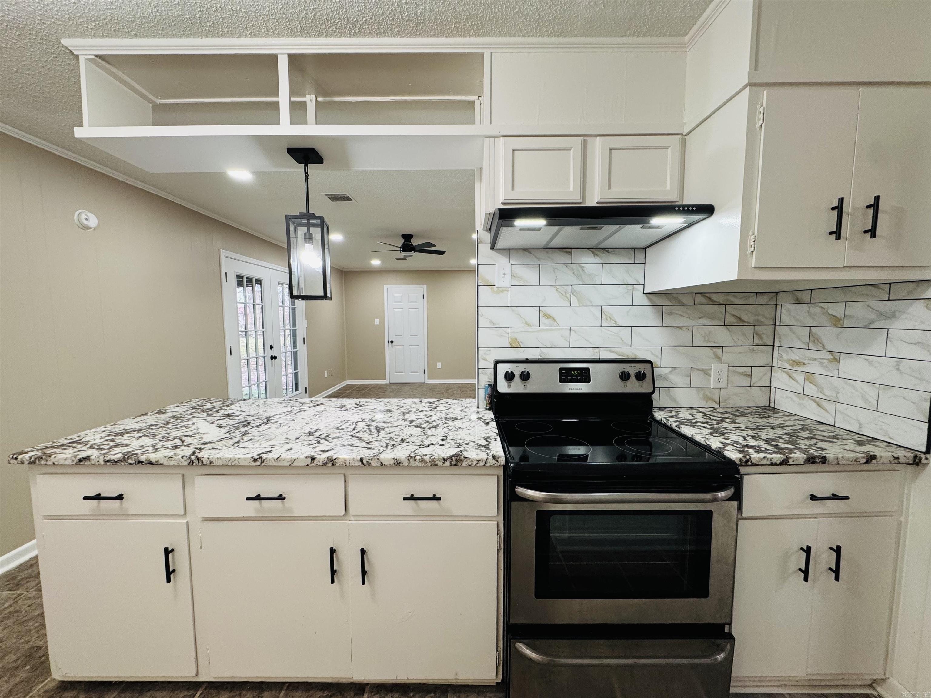 BELMONT - Residential