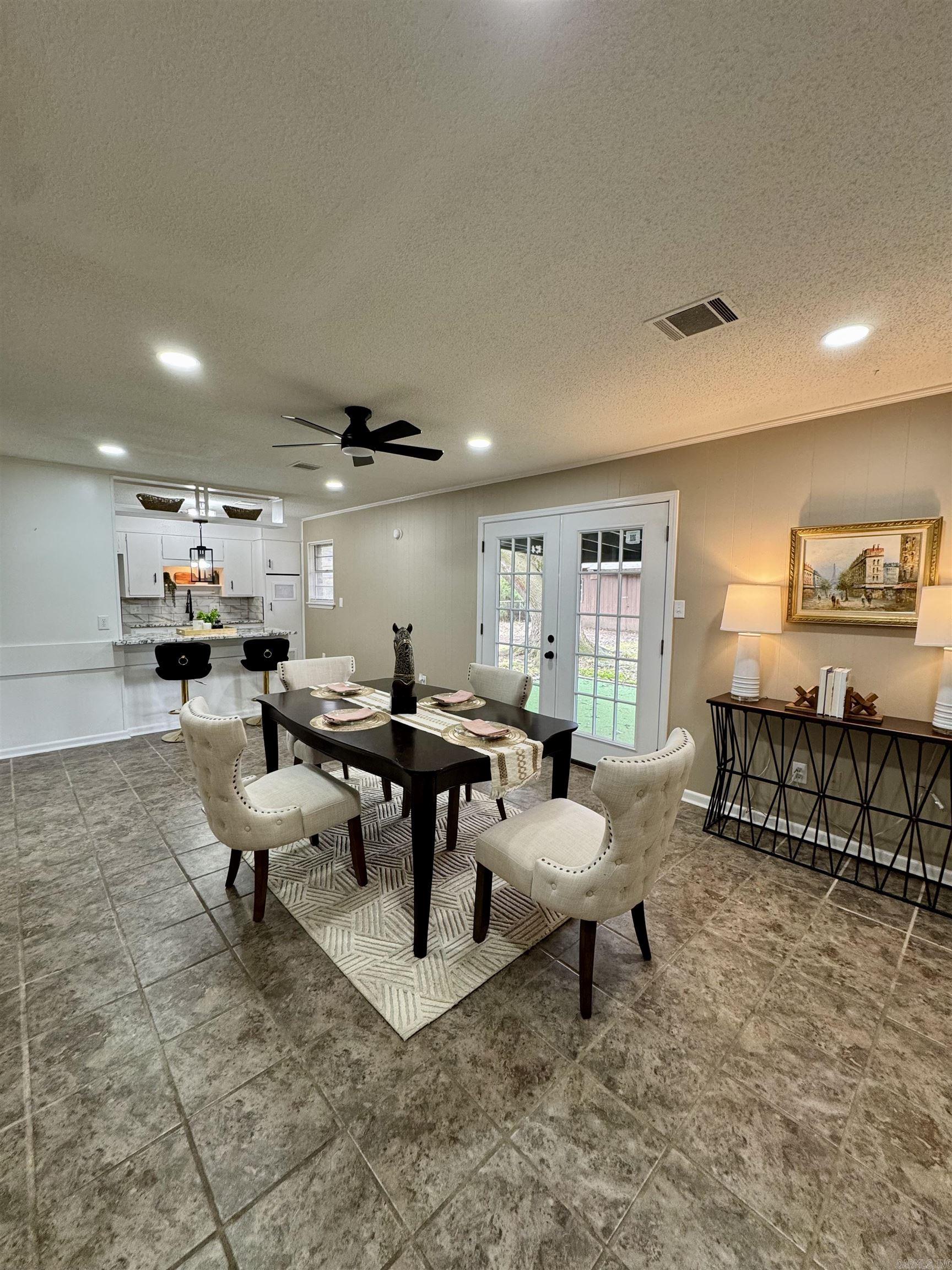 BELMONT - Residential