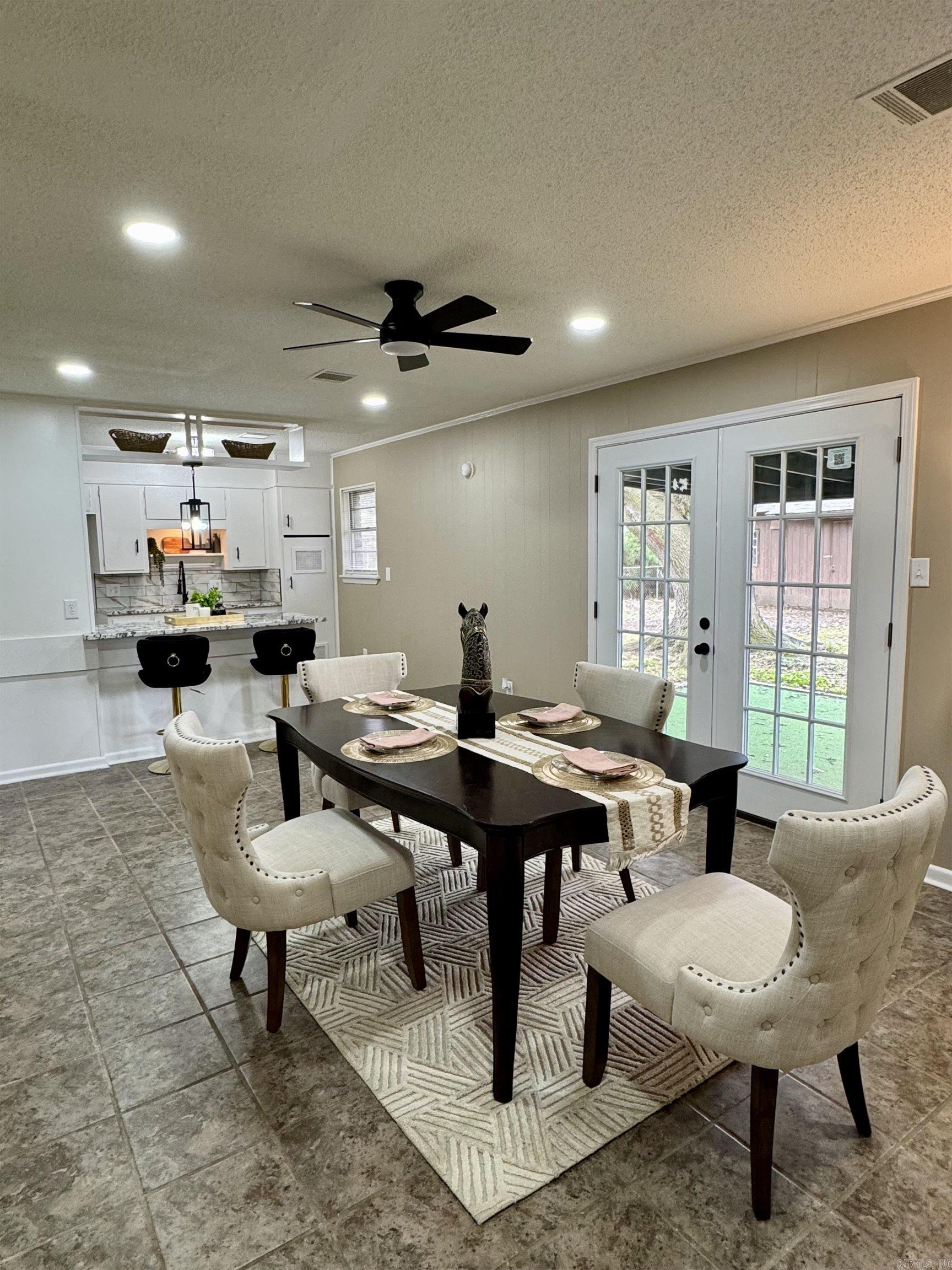 BELMONT - Residential