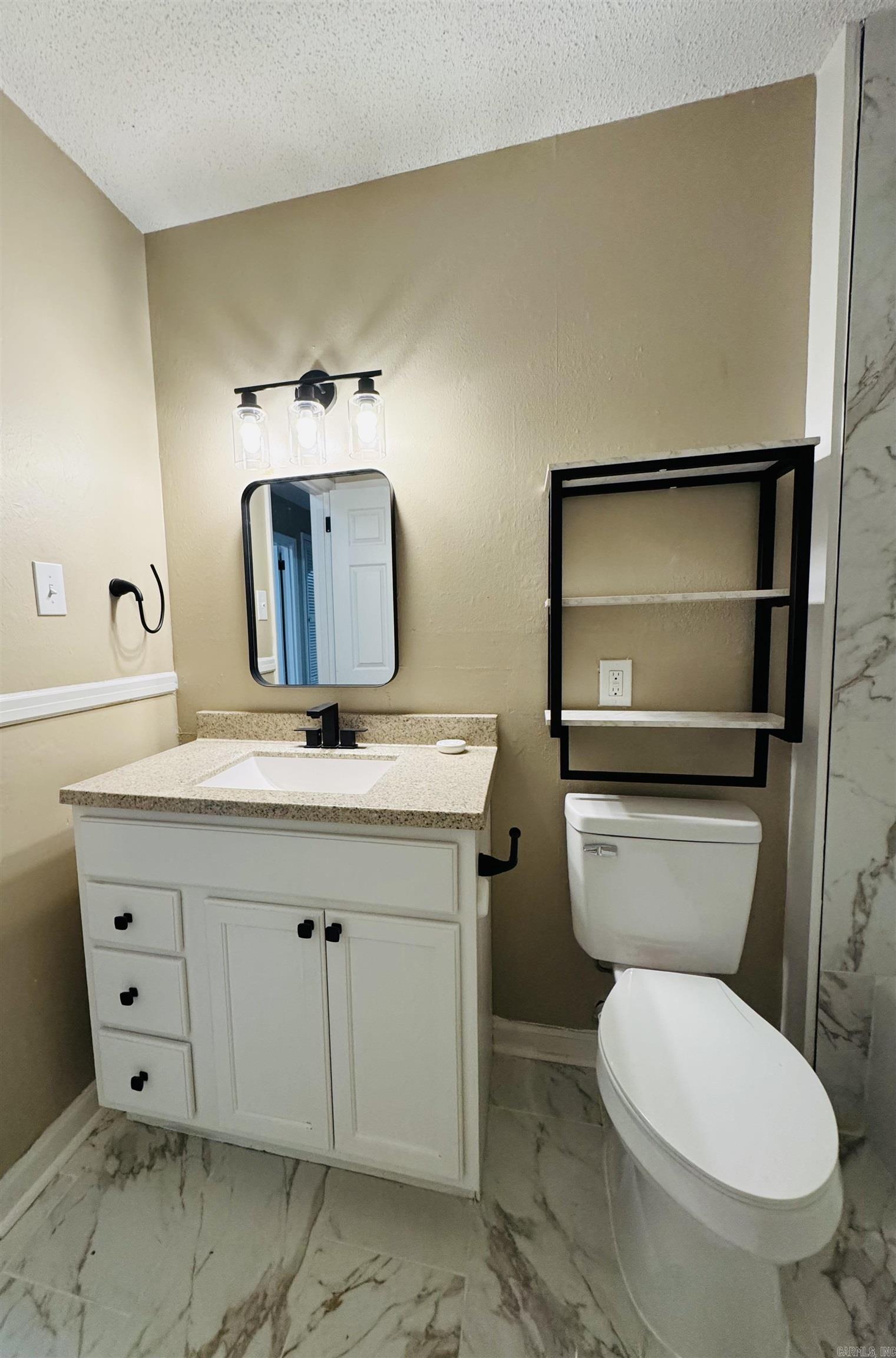 BELMONT - Residential