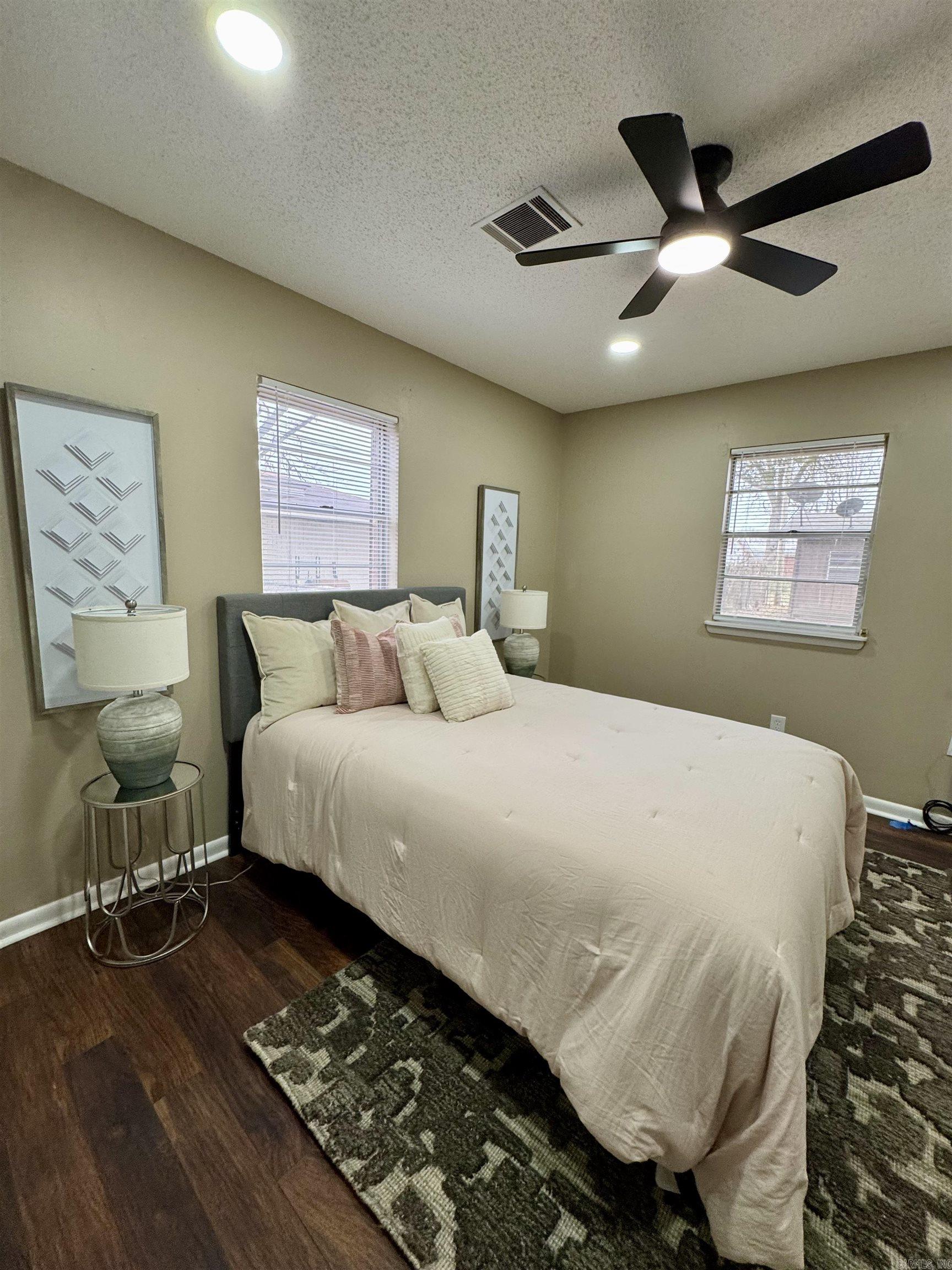 BELMONT - Residential