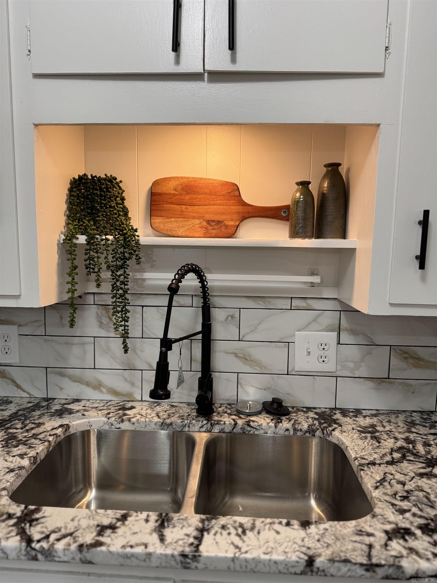 BELMONT - Residential