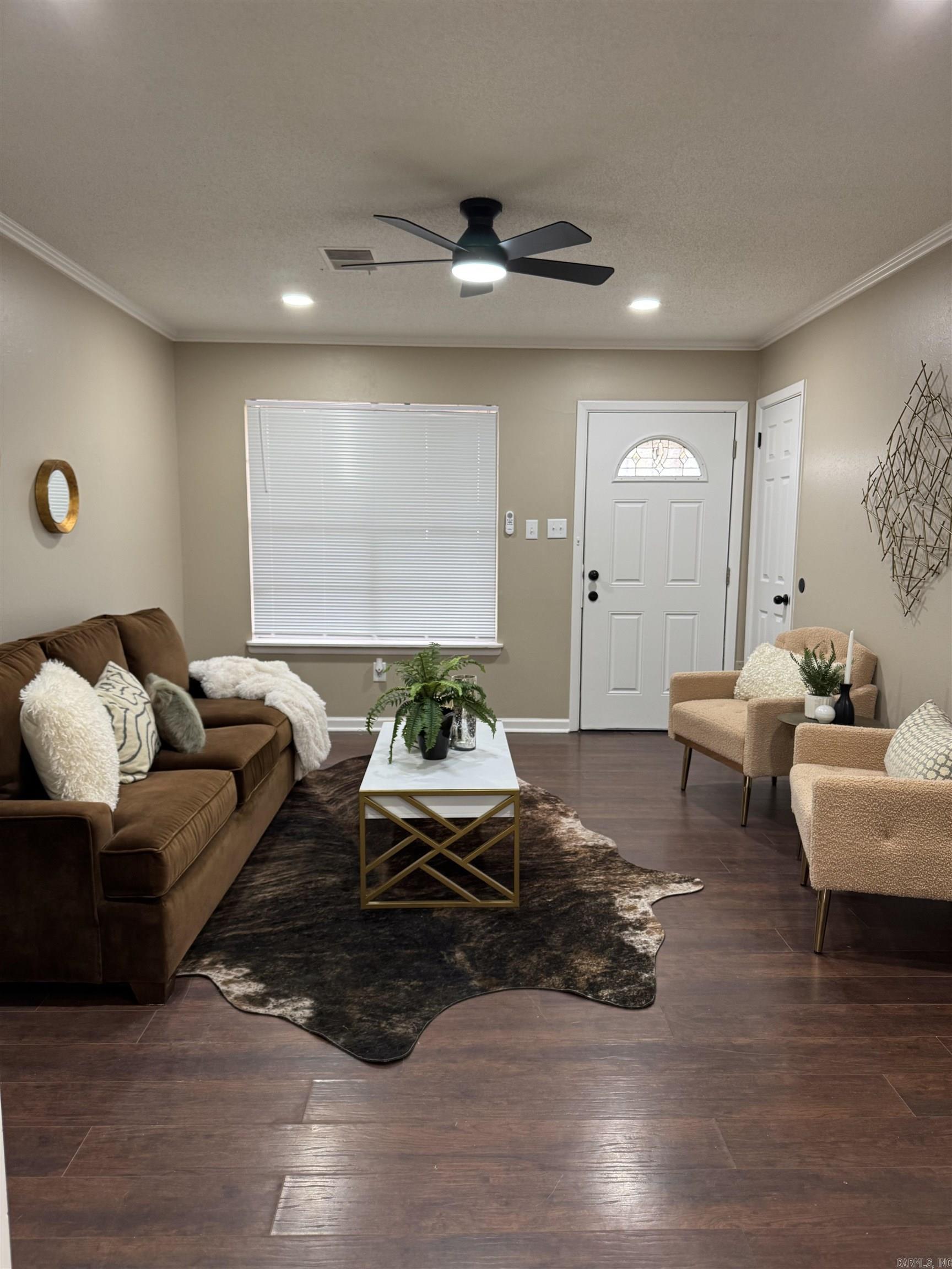 BELMONT - Residential