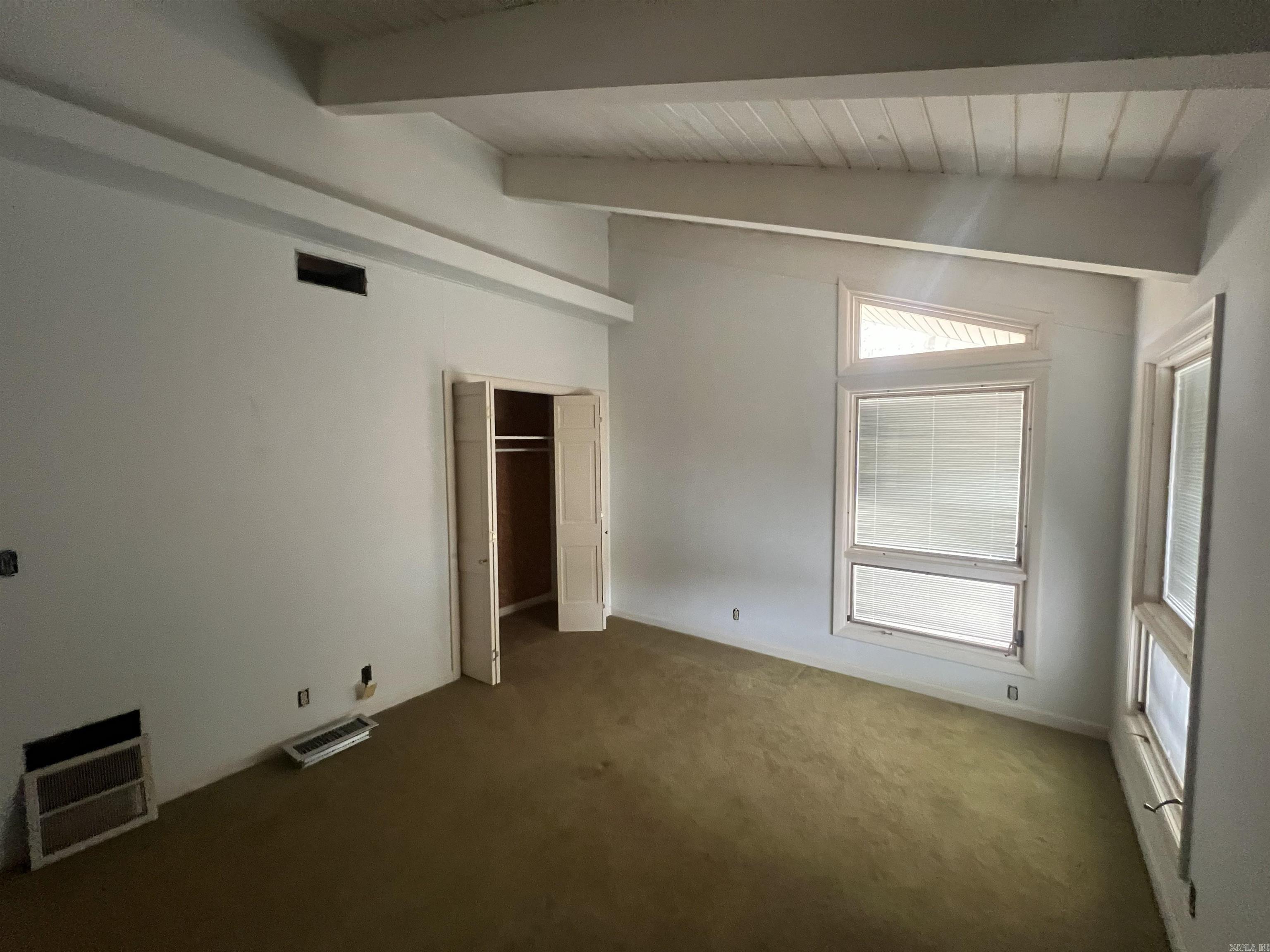 BRIDGES WALKER - Residential