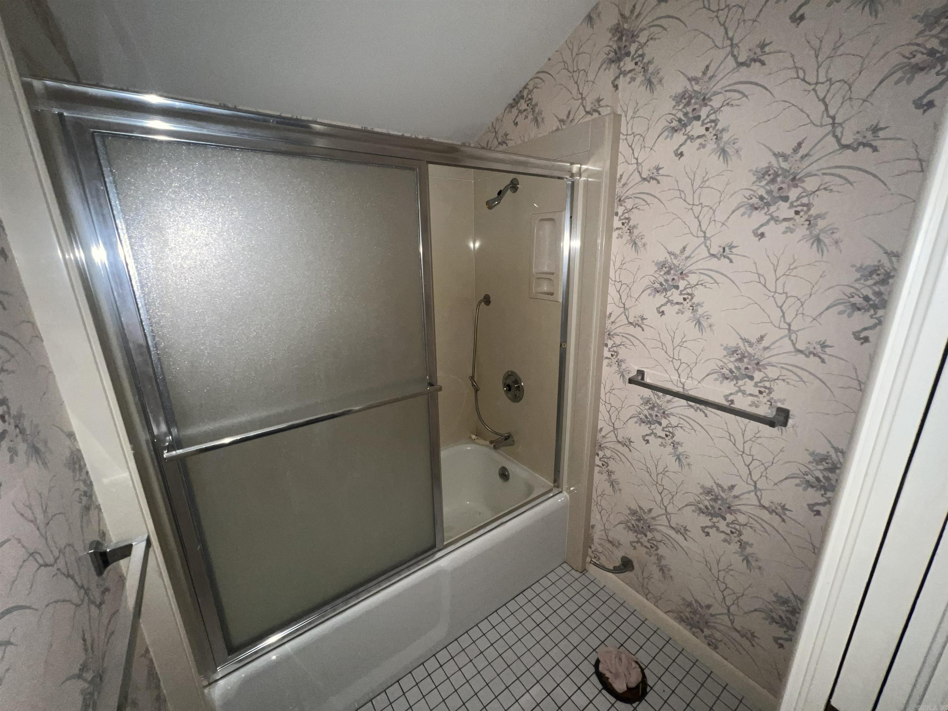 BRIDGES WALKER - Residential