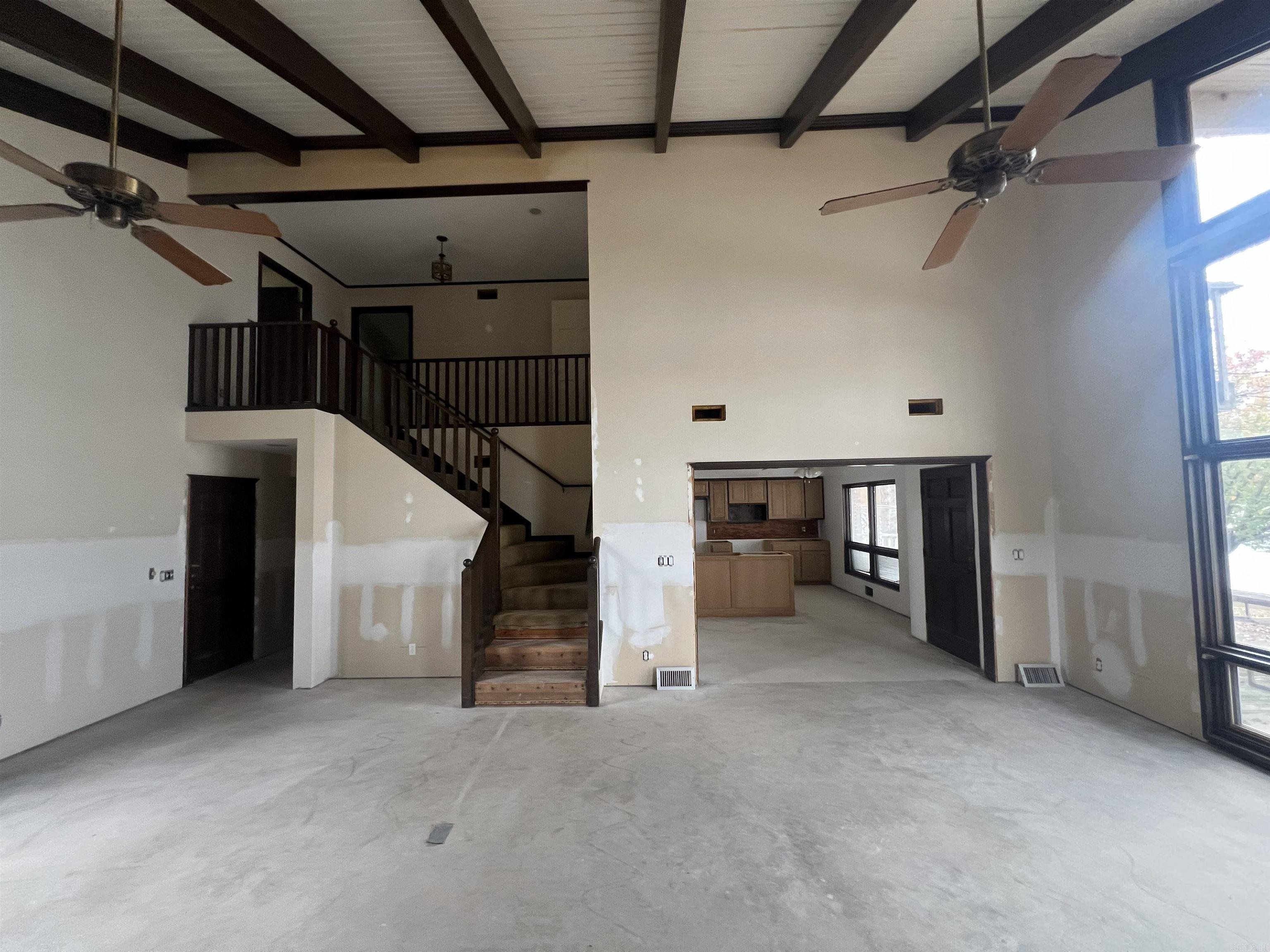 BRIDGES WALKER - Residential