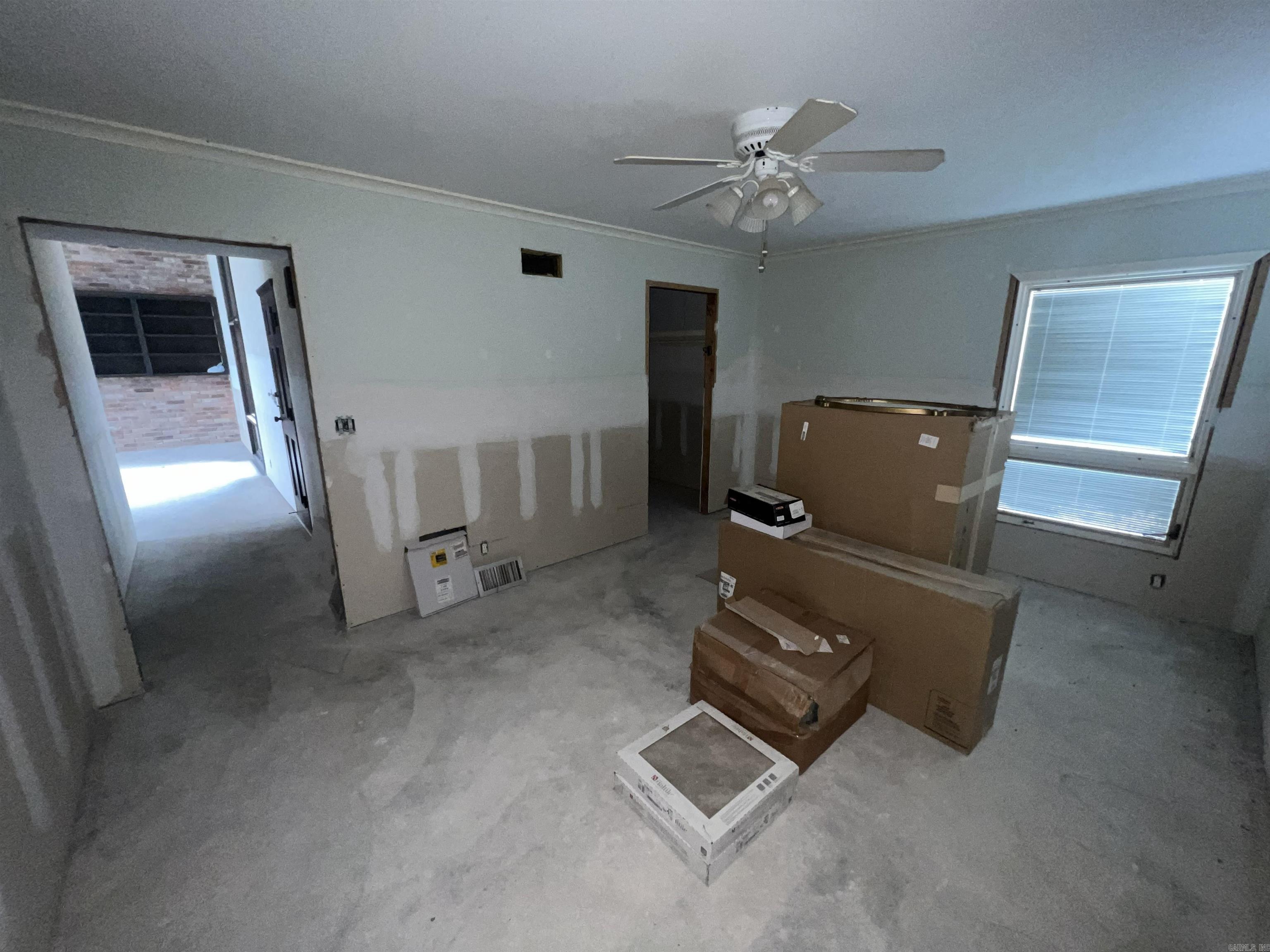 BRIDGES WALKER - Residential